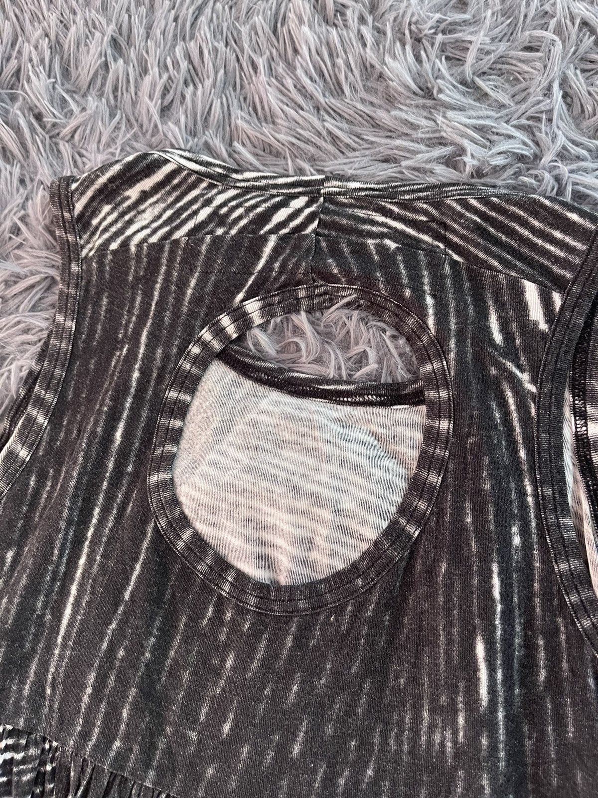 Rundholz Rundholz avant garde black line tank top Size L / US 10 / IT 46 - 7 Thumbnail