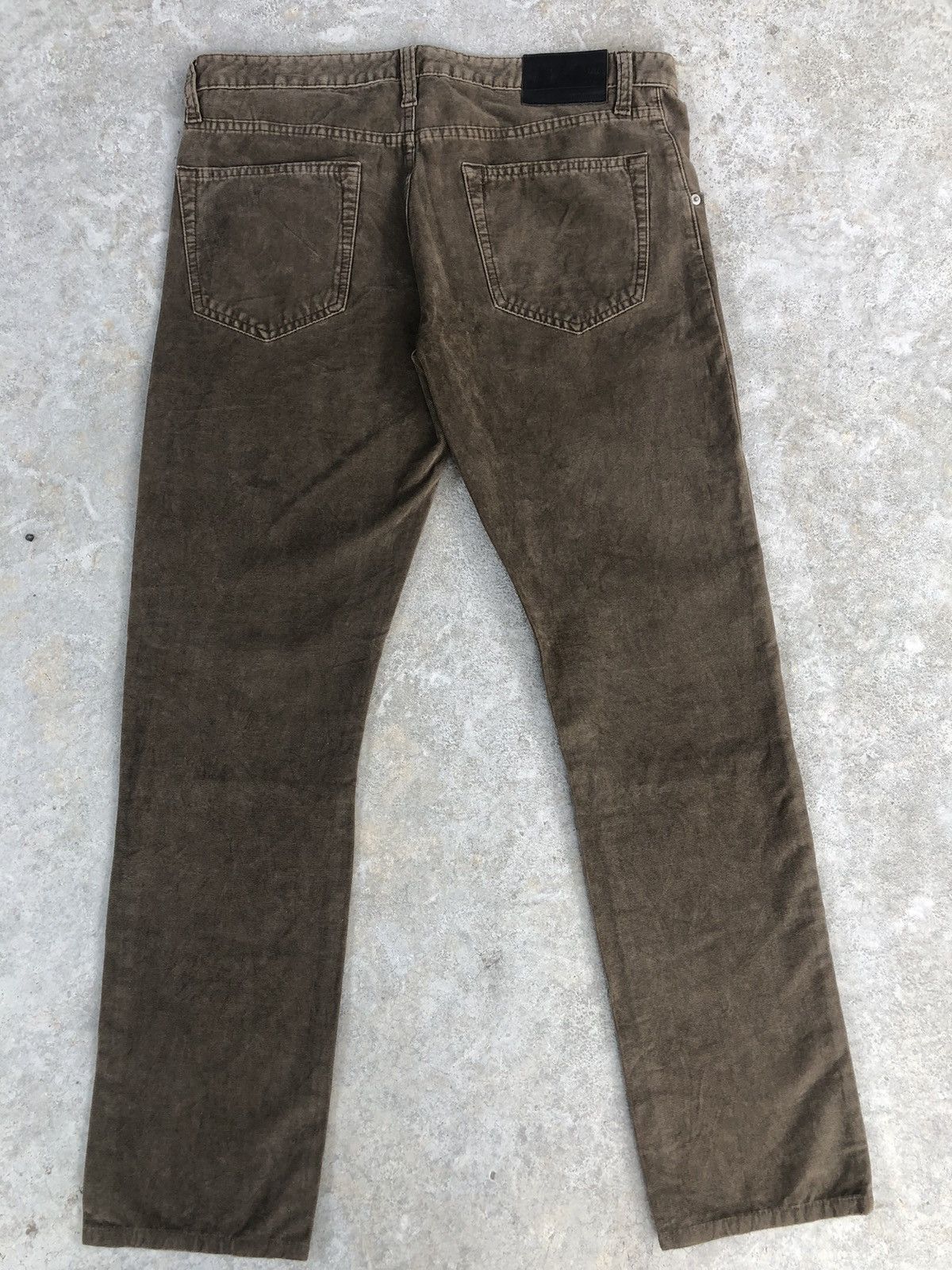 Jun Takahashi Undercover X Uniqlo Skinny Jeans Corduroy Jeans Size US 33 - 2 Thumbnail