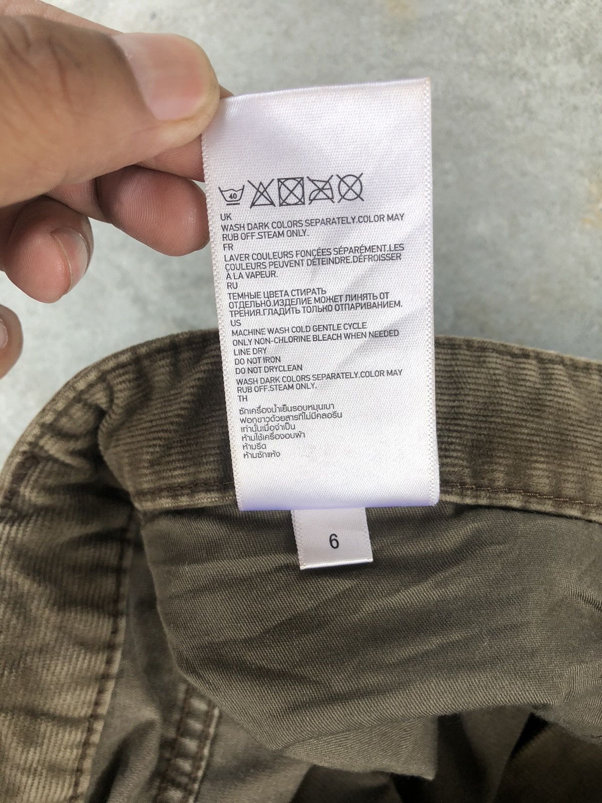 Jun Takahashi Undercover X Uniqlo Skinny Jeans Corduroy Jeans Size US 33 - 19 Thumbnail