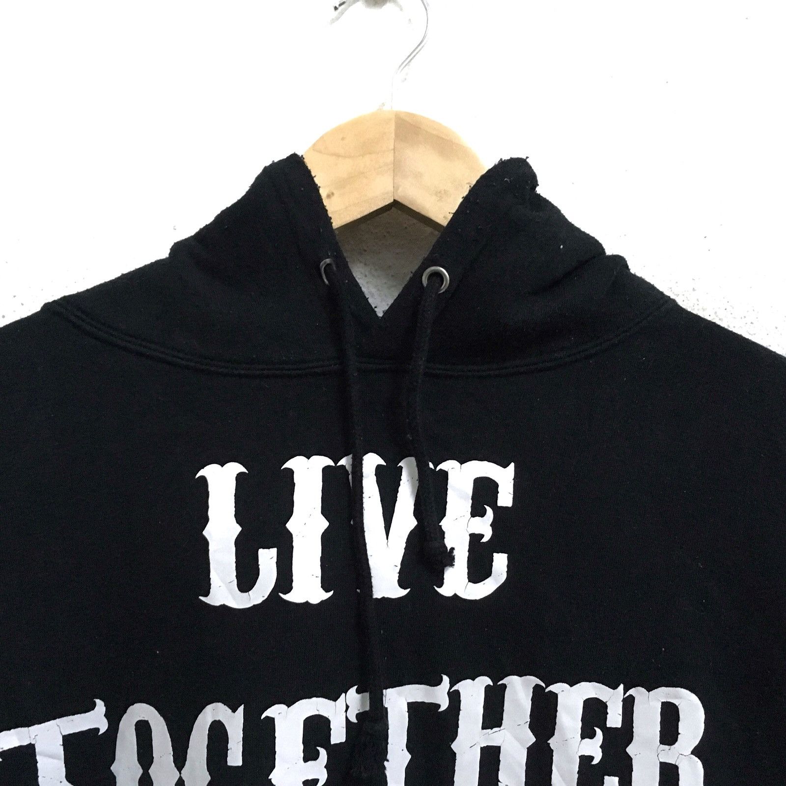 Devilock × Vintage DEVILOCK LIVE TOGETHER FOREVER JAPANESE BIG LOGO HOODIE Size US L / EU 52-54 / 3 - 6 Thumbnail