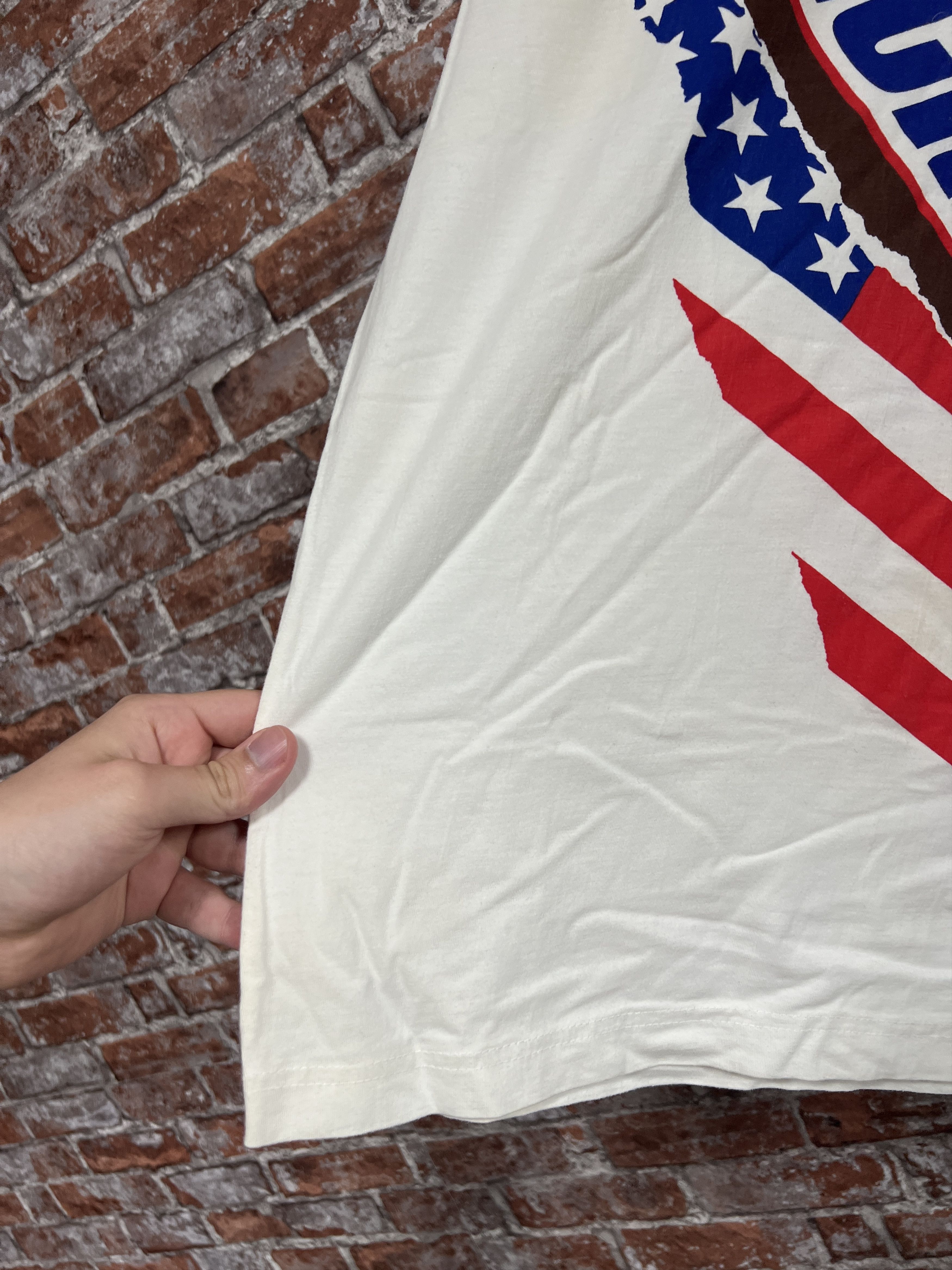 Vintage Vintage 1994 World Cup Fifa USA Football Snickers T-shirt Size US L / EU 52-54 / 3 - 9 Thumbnail