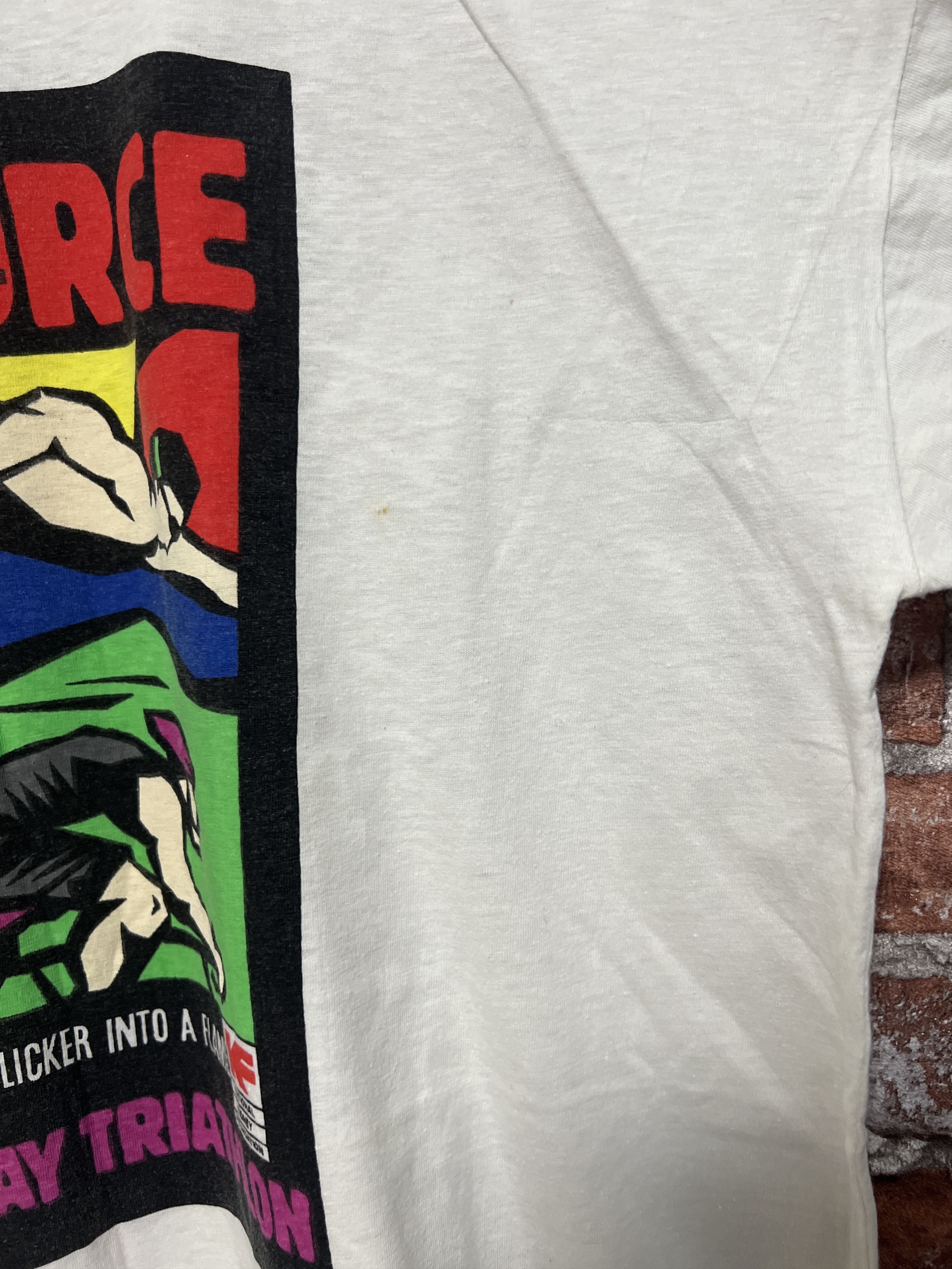 Vintage Vintage 90s Lifeforce Lions Relay Triathlon T-shirt Size US M / EU 48-50 / 2 - 8 Thumbnail