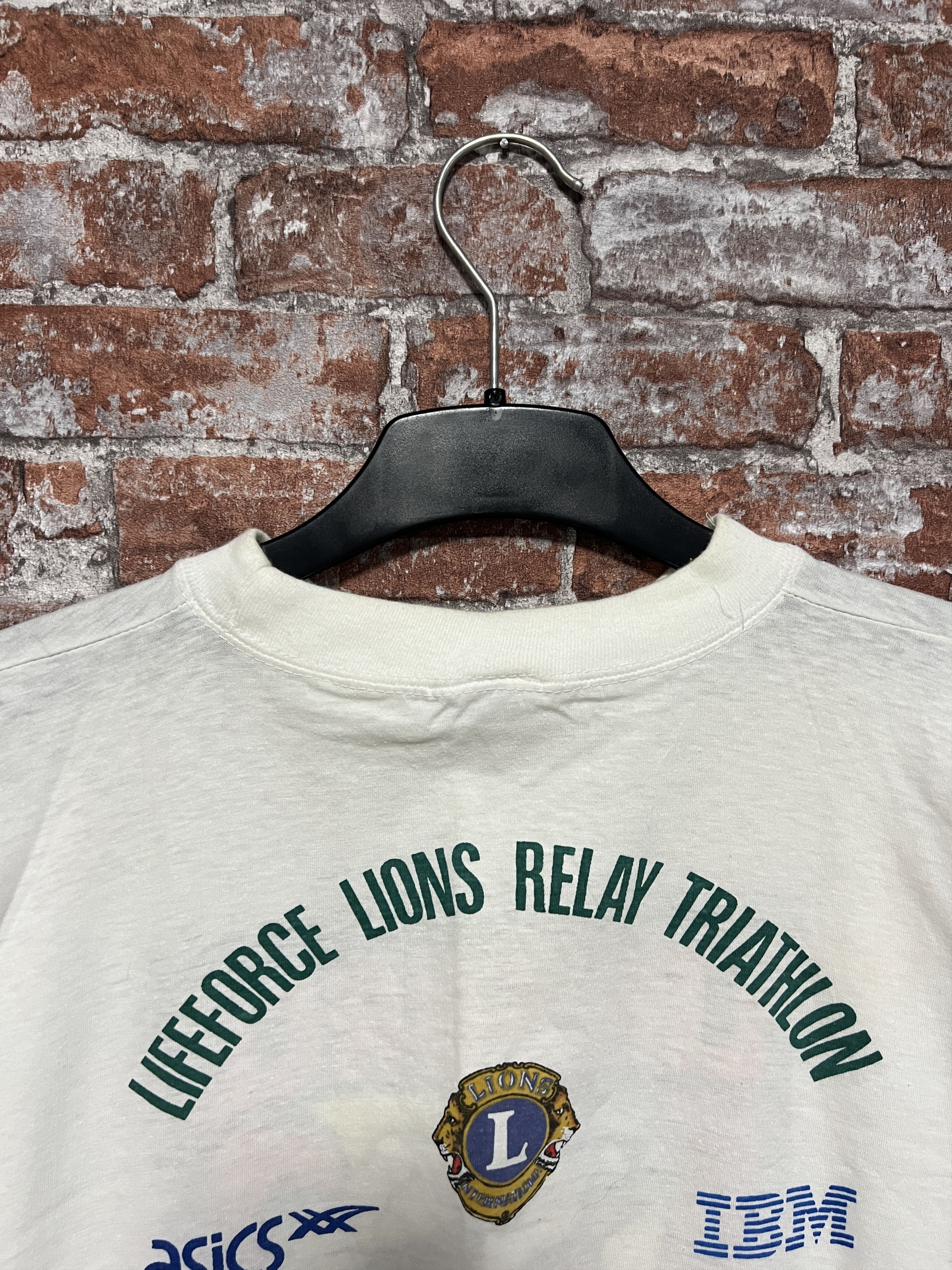 Vintage Vintage 90s Lifeforce Lions Relay Triathlon T-shirt Size US M / EU 48-50 / 2 - 16 Thumbnail