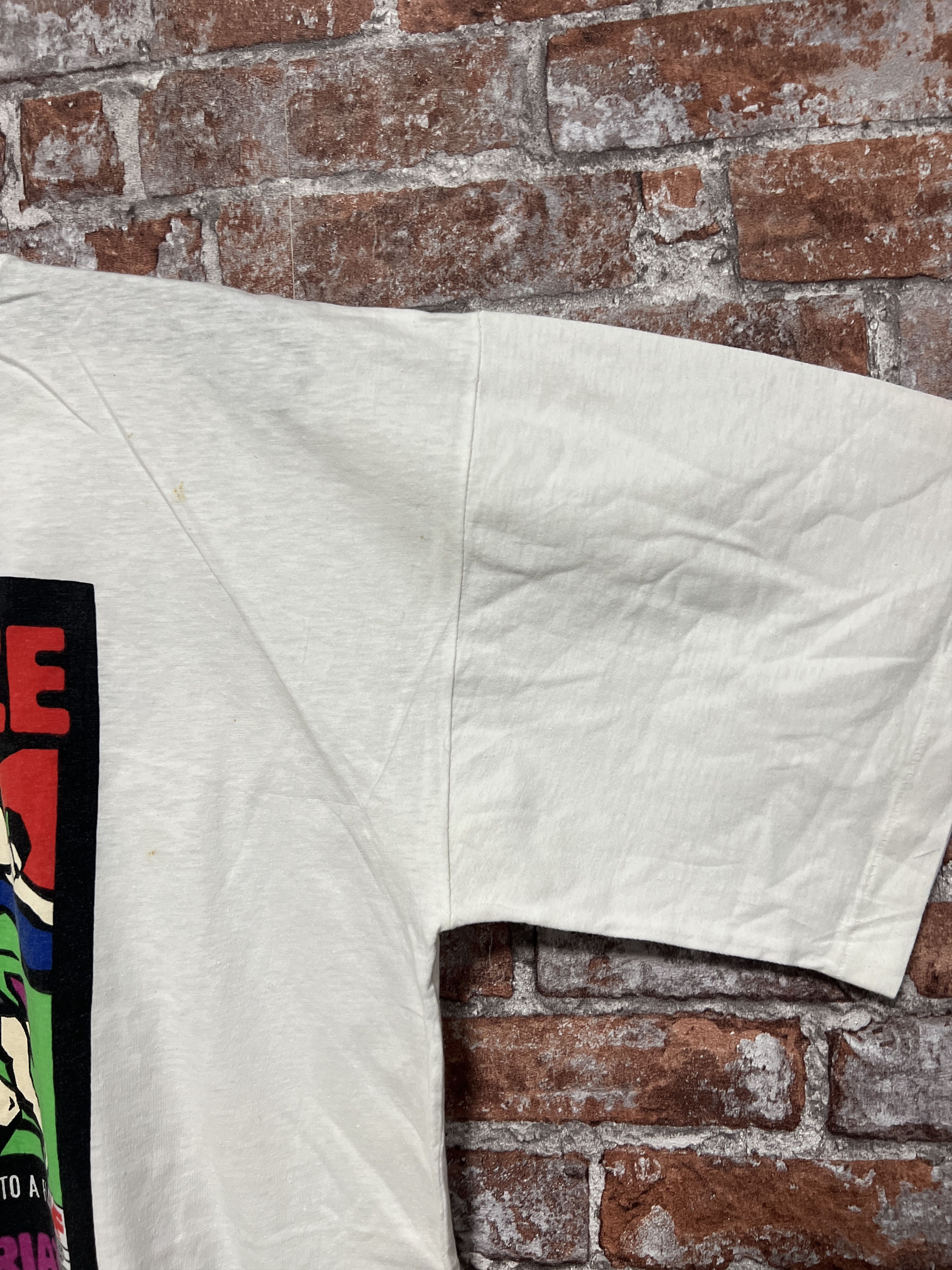 Vintage Vintage 90s Lifeforce Lions Relay Triathlon T-shirt Size US M / EU 48-50 / 2 - 9 Thumbnail