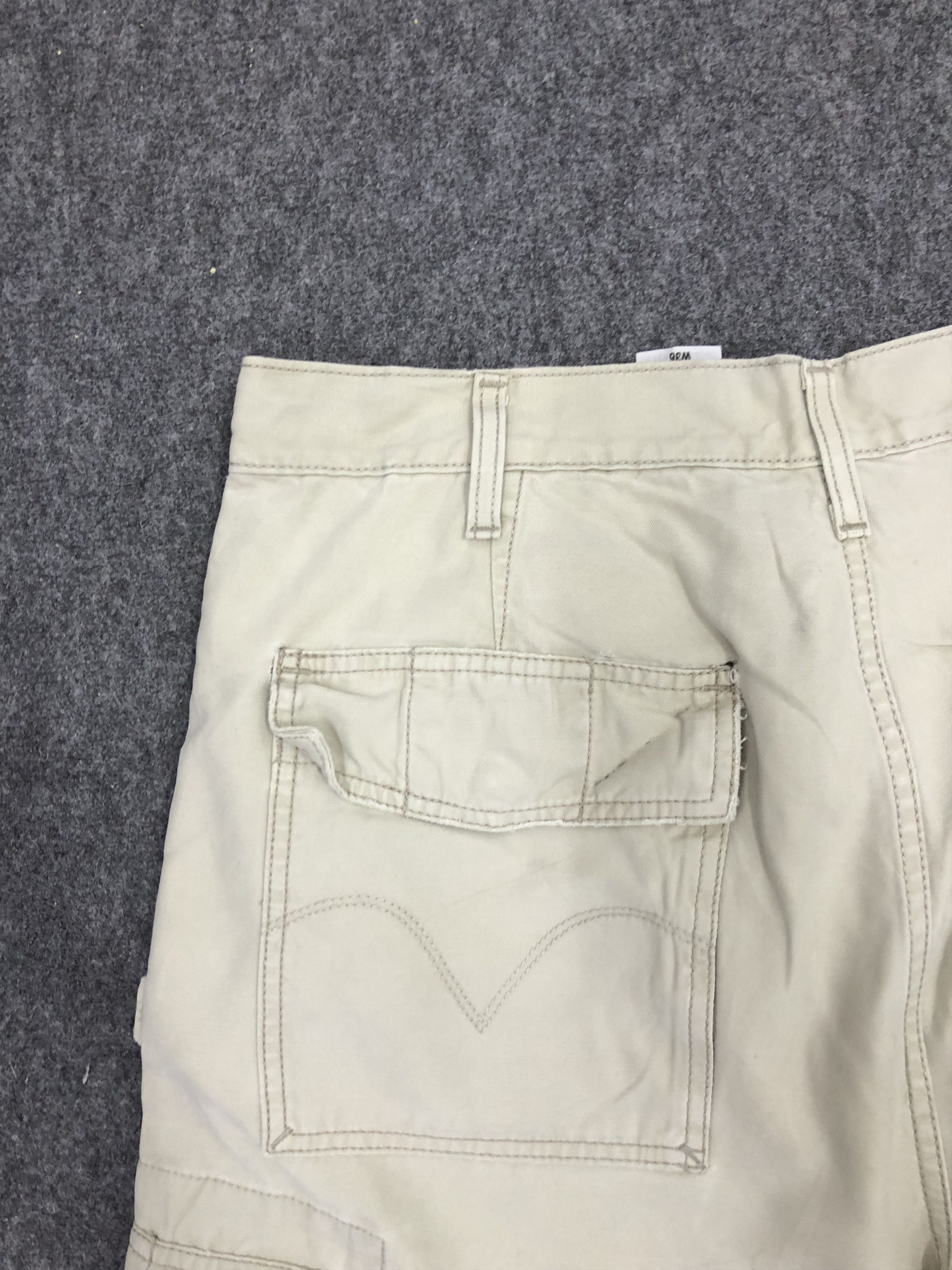 Levi's Vintage Levis Short Cargo Jeans DP1125 Size US 37 - 11 Thumbnail