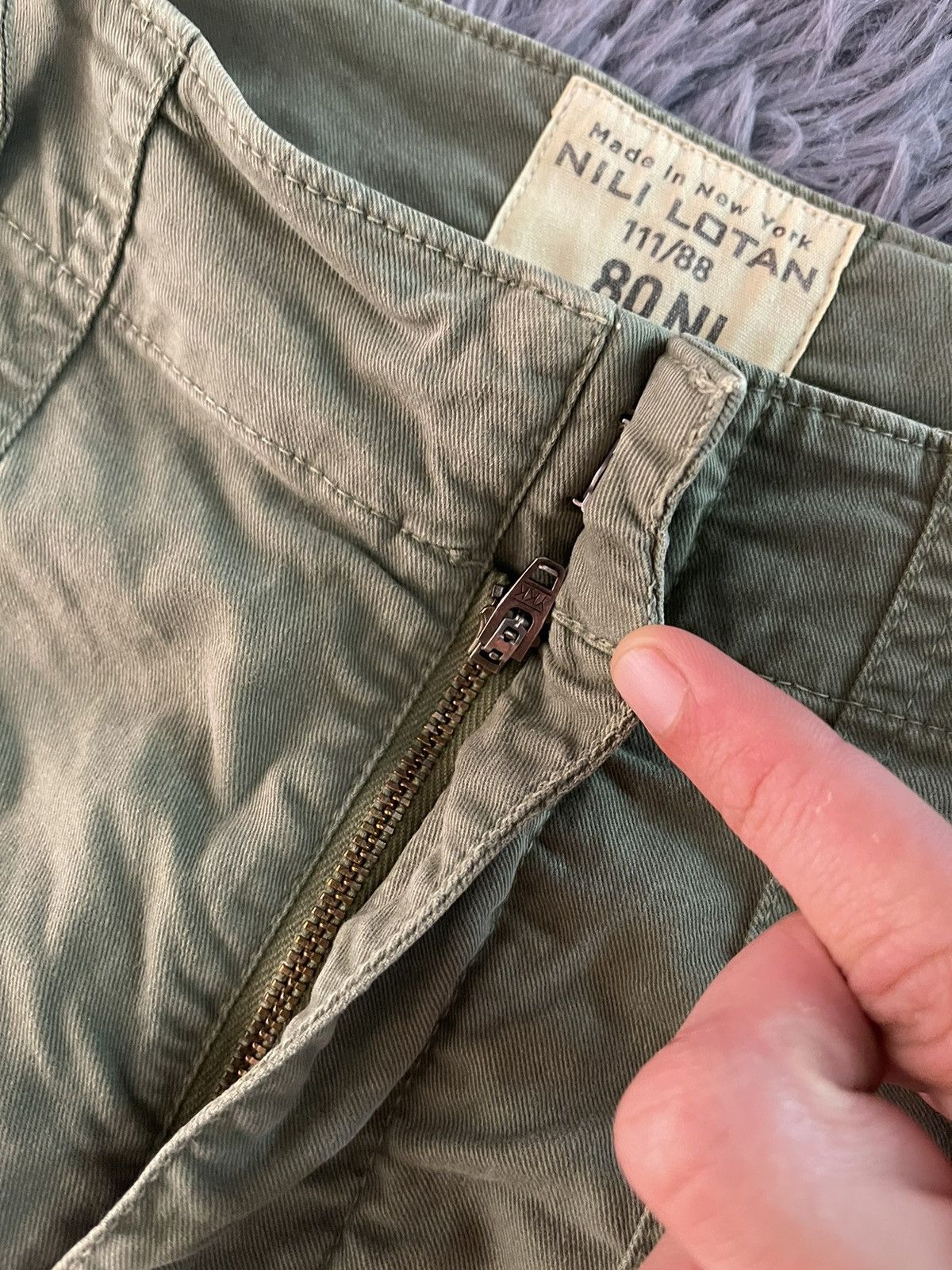 Nili Lotan Nili Lotan military style khaki pants Size 27" / US 4 / IT 40 - 4 Thumbnail