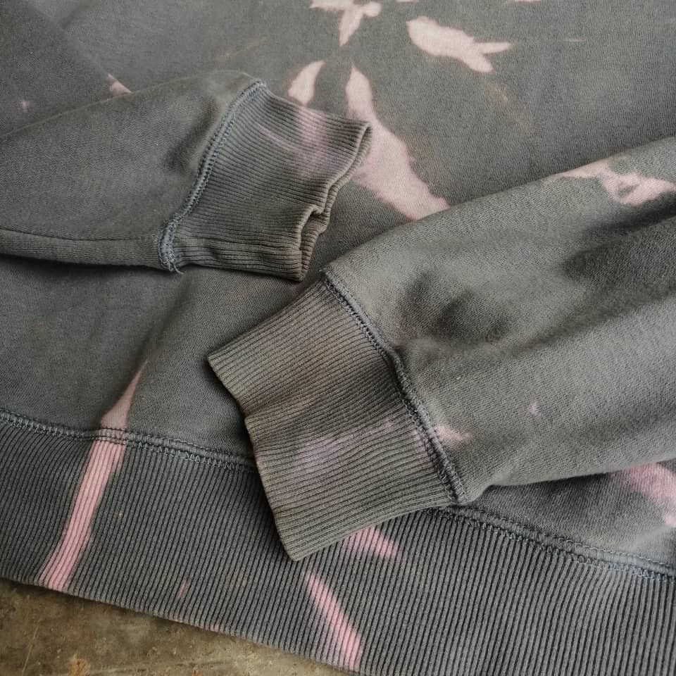 Nike Vintage Nike Custom Hand Bleached Tie Dye Sweatshirt Size US M / EU 48-50 / 2 - 6 Thumbnail