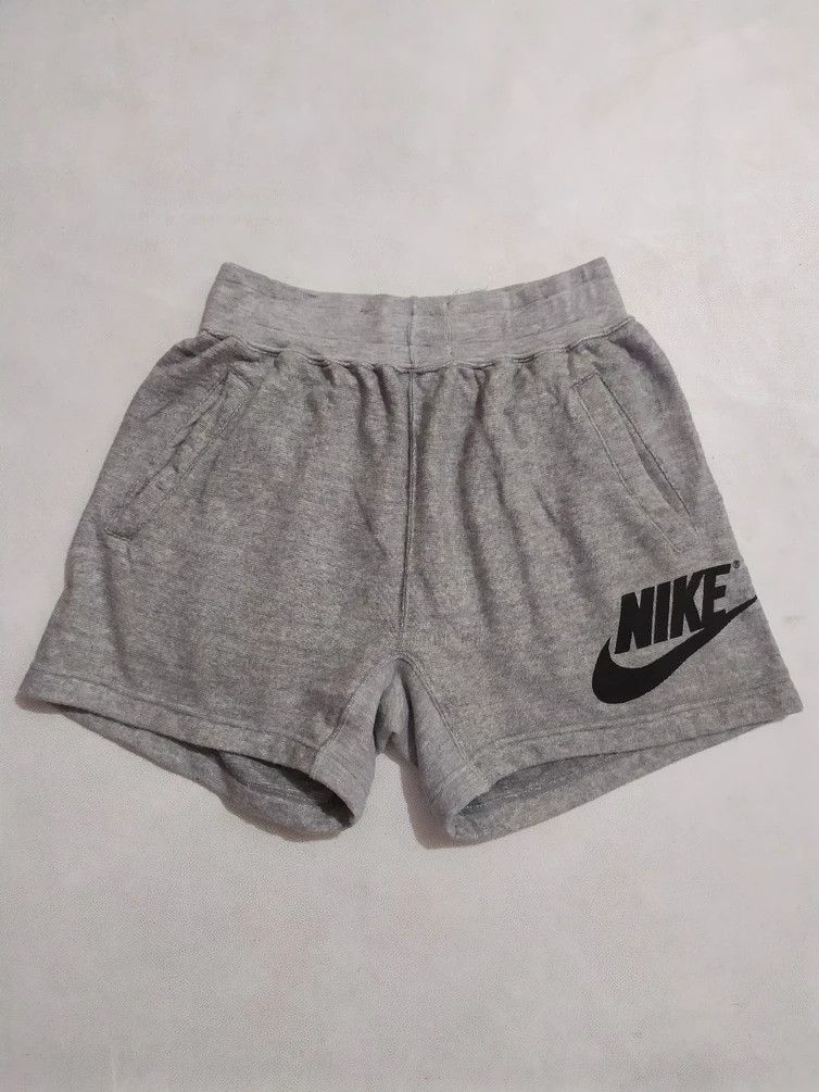 Nike × Vintage Vintage Nike shorts Pants Big swoosh logo Size US 29 - 1 Thumbnail