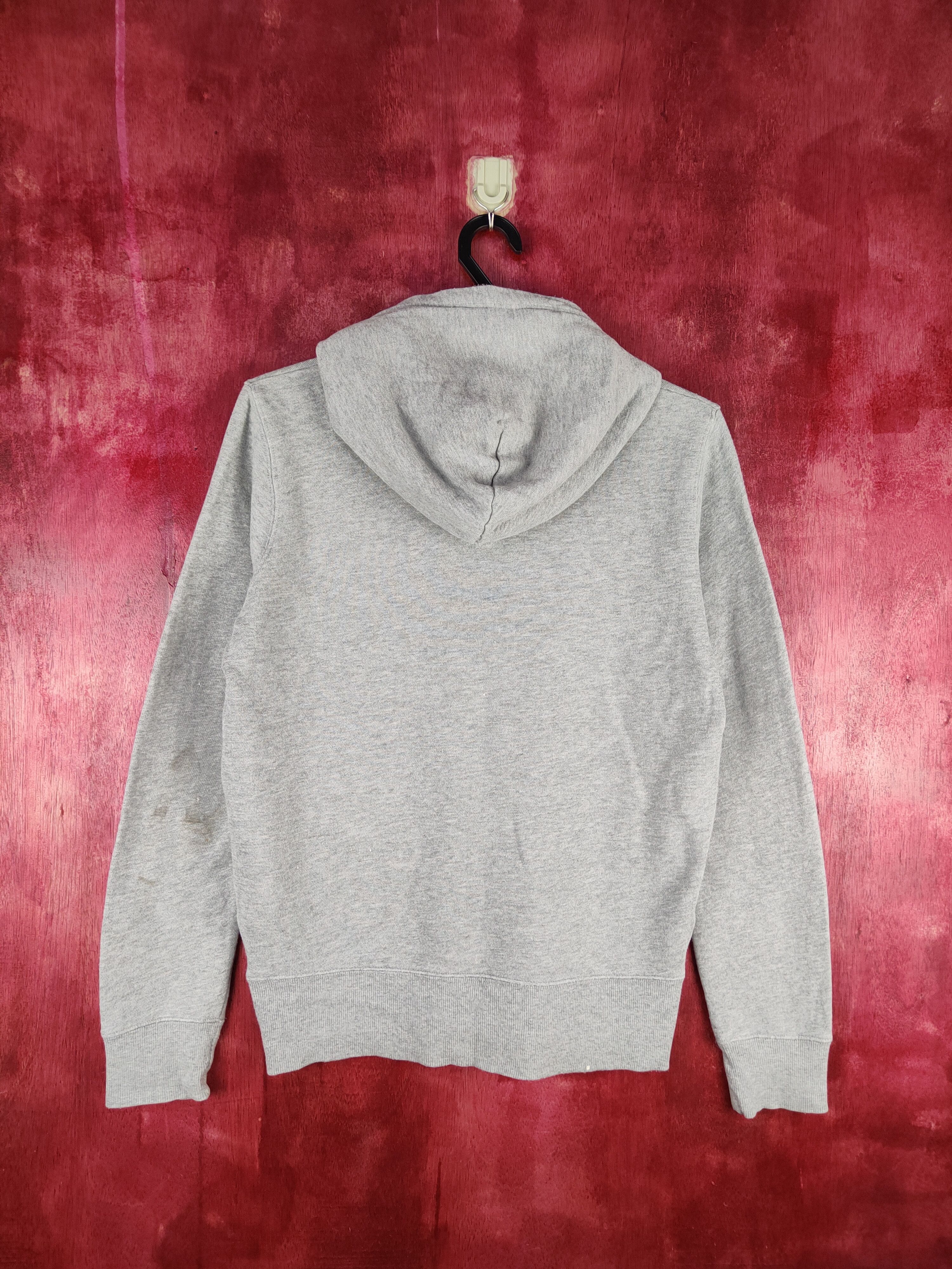 Japanese Brand × Uniqlo Uniqlo Gray (Moomin) Hoodie Sweatshirt #176B Size M / US 6-8 / IT 42-44 - 8 Thumbnail