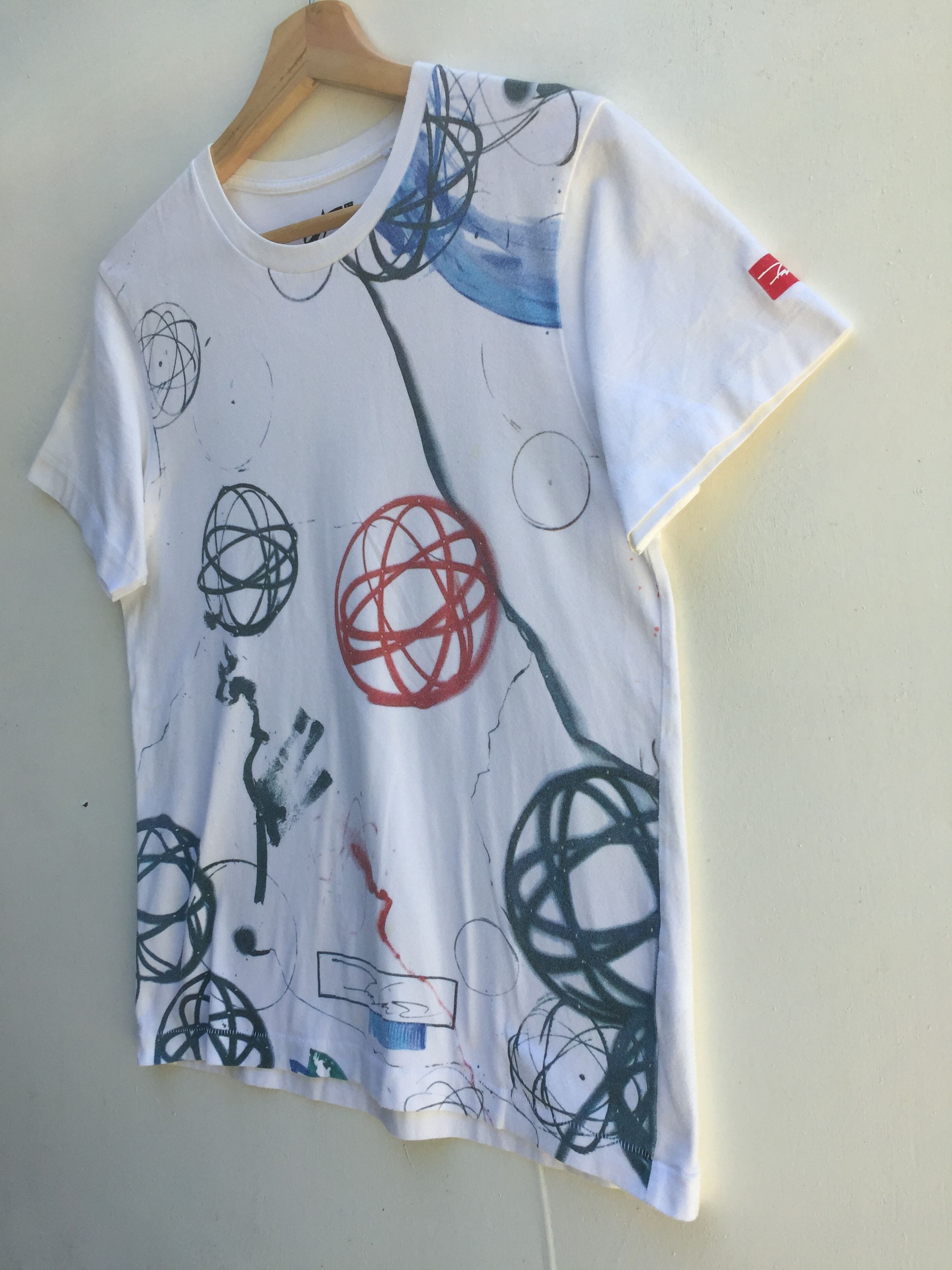 Futura × Uniqlo Rare Nice Design Uniqlo Futura Abstract expression T-Shirt Size US S / EU 44-46 / 1 - 3 Thumbnail