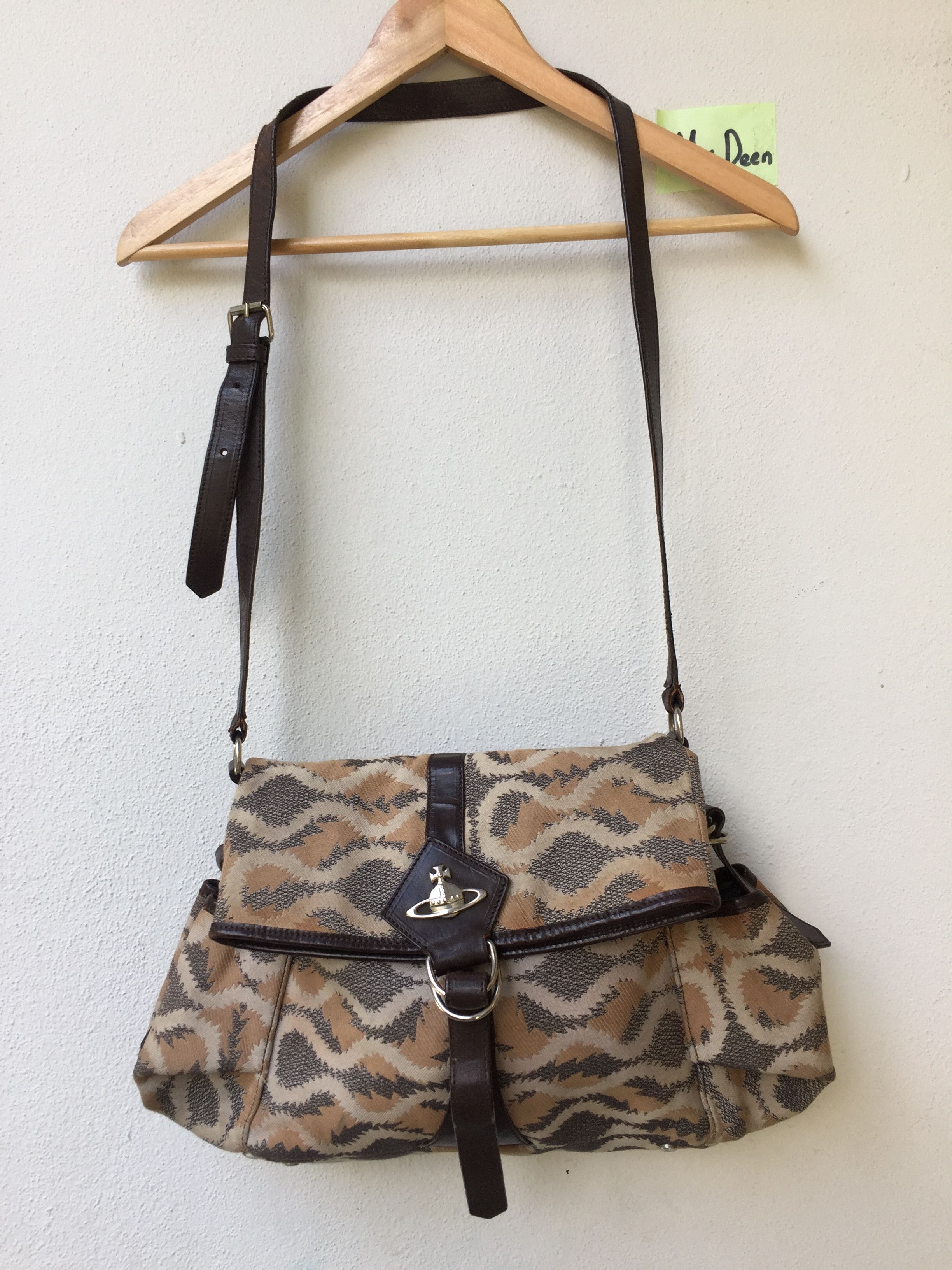 Vivienne Westwood Authentic Vivienne Westwood Shoulder Bag Size ONE SIZE - 18 Thumbnail