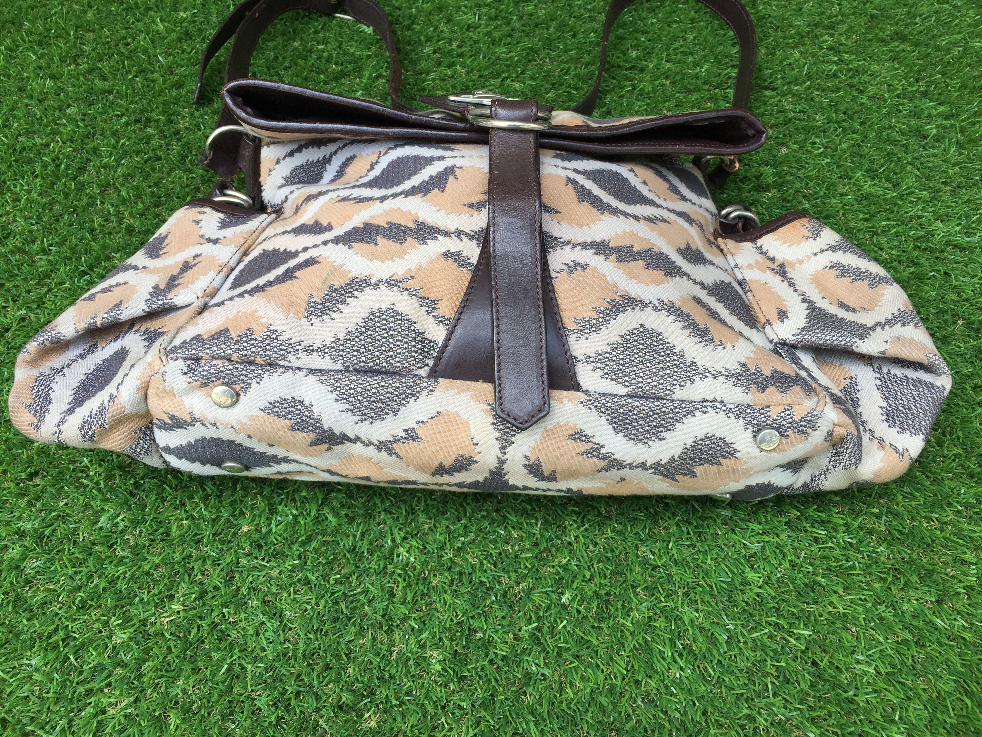 Vivienne Westwood Authentic Vivienne Westwood Shoulder Bag Size ONE SIZE - 7 Thumbnail