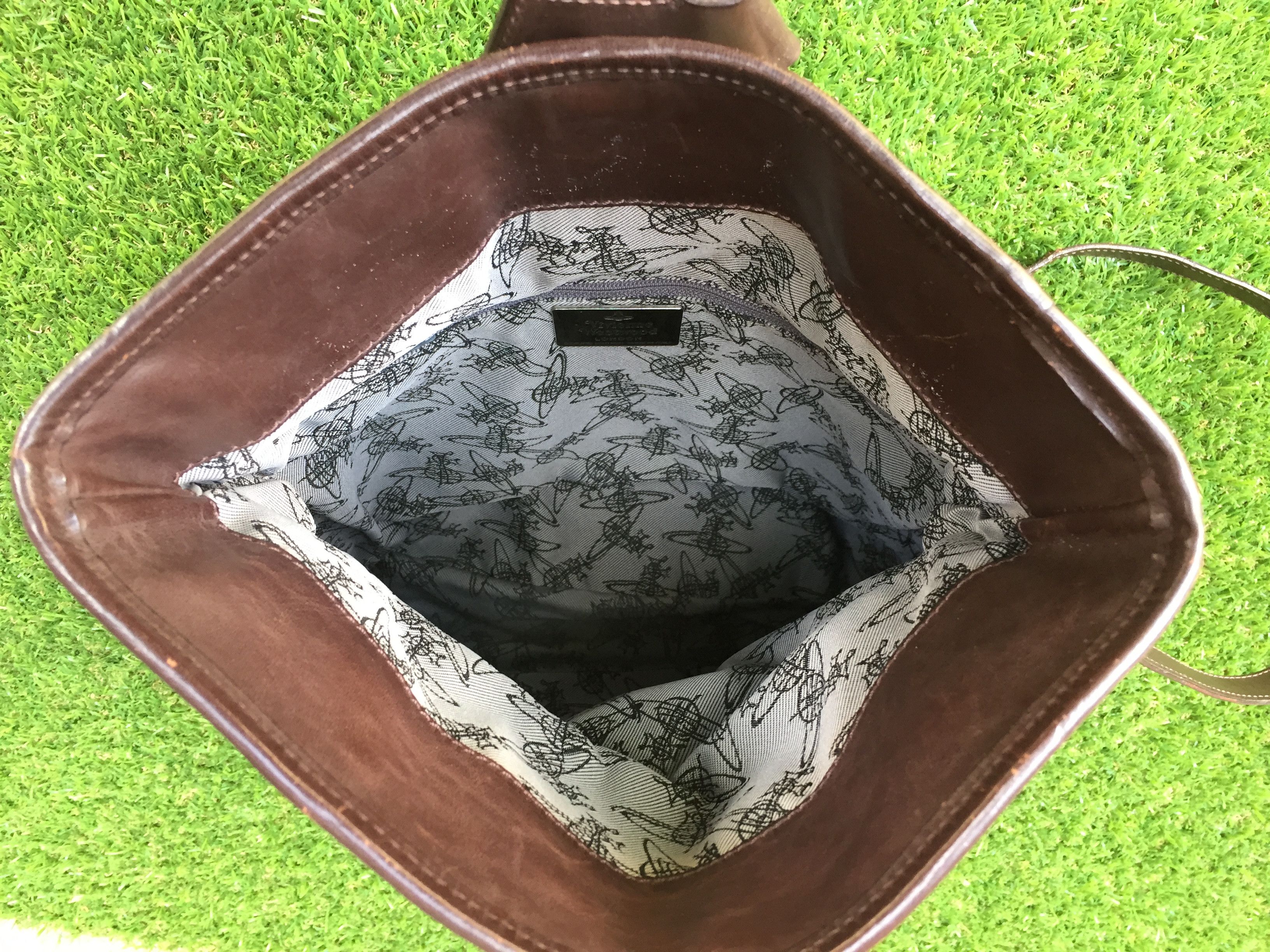 Vivienne Westwood Authentic Vivienne Westwood Shoulder Bag Size ONE SIZE - 15 Thumbnail