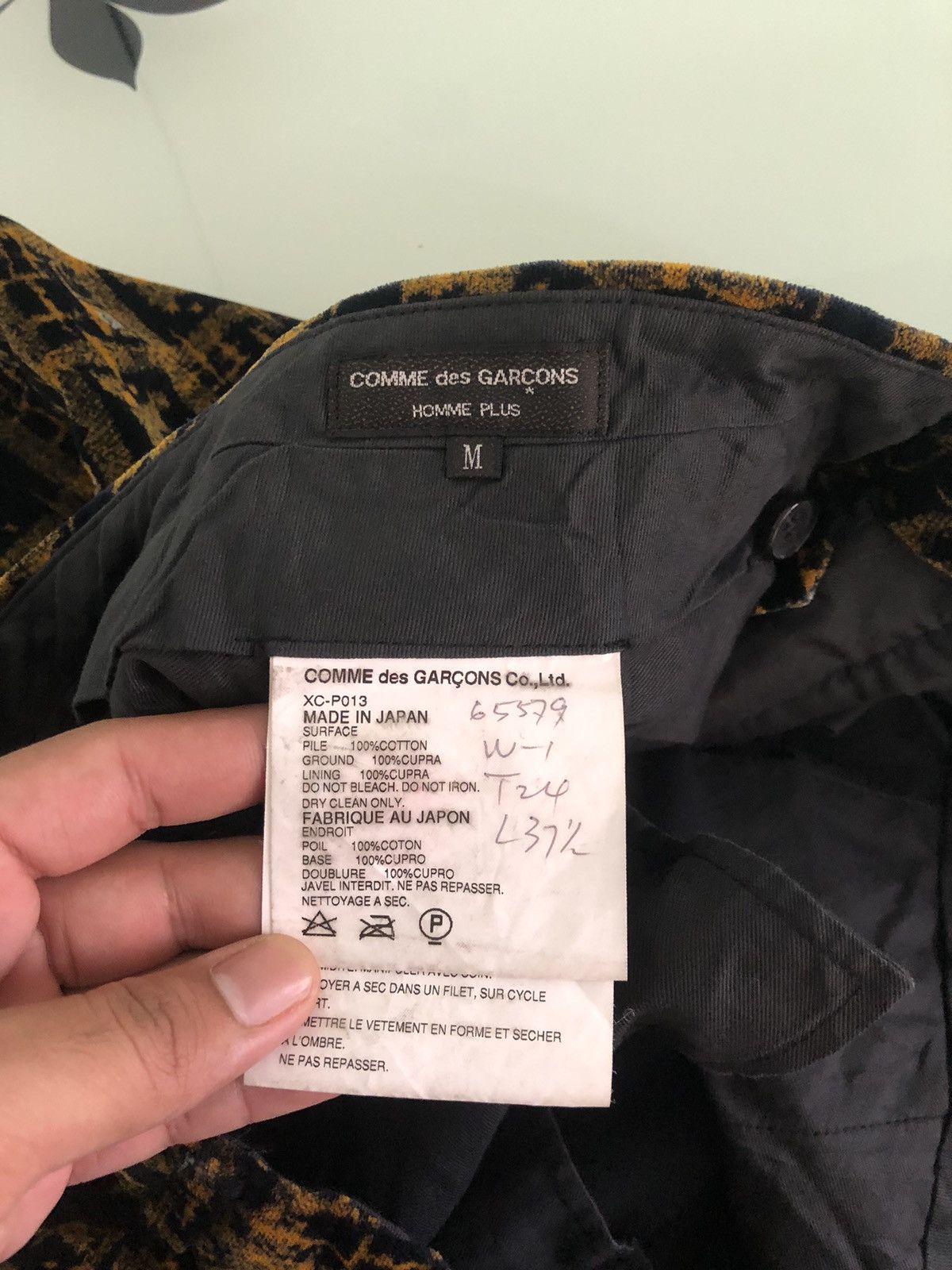 Comme des Garcons Homme Plus Comme des Garcons Homme Plus Velvet Houndstooth Trouser Pant Size US 32 / EU 48 - 12 Thumbnail