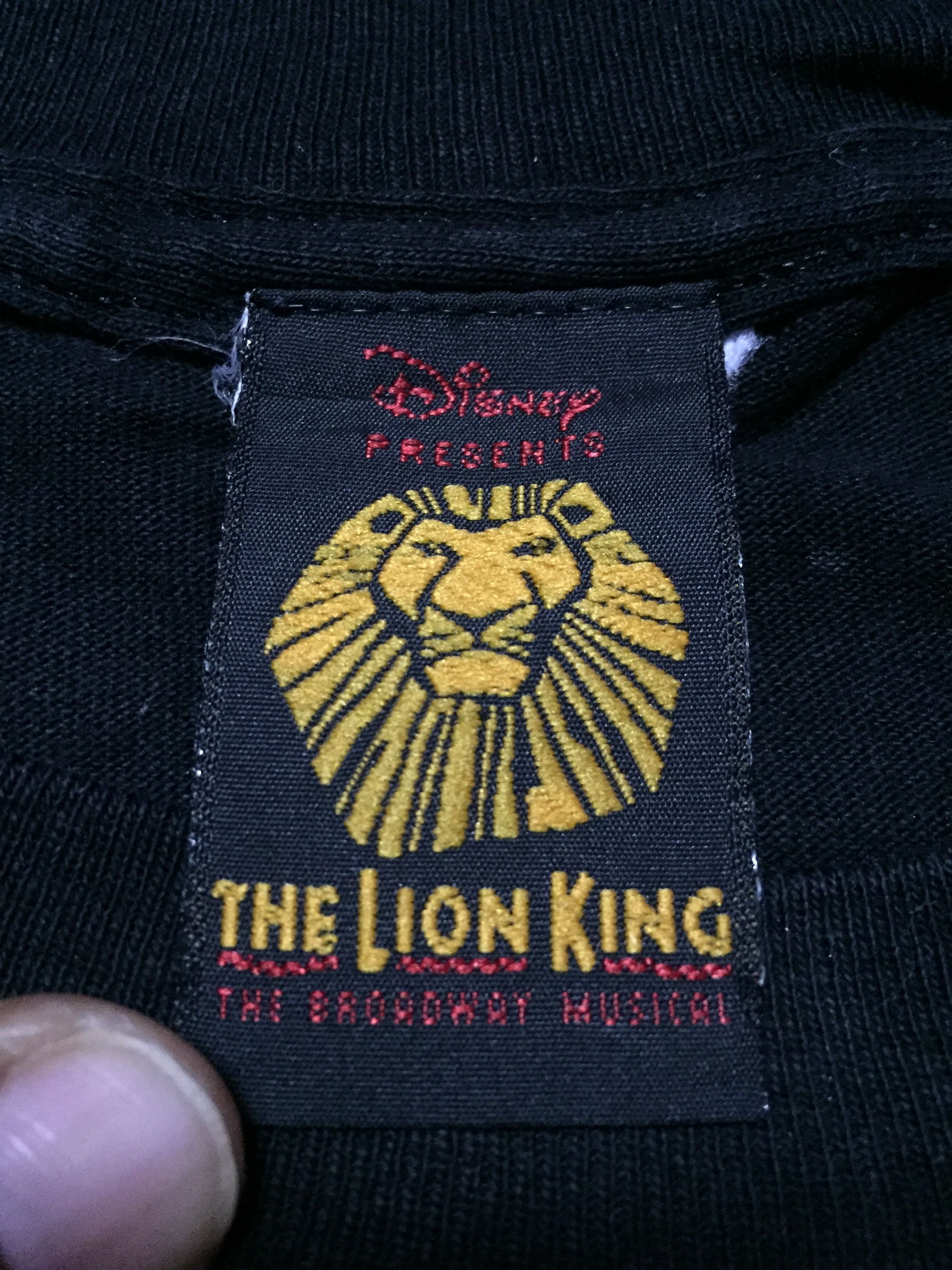 Disney The Lion King Tee Size Small Size US S / EU 44-46 / 1 - 3 Thumbnail