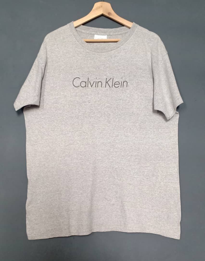 Calvin Klein × Vintage Calvin Klein Vintage Tee Size US L / EU 52-54 / 3 - 1 Thumbnail
