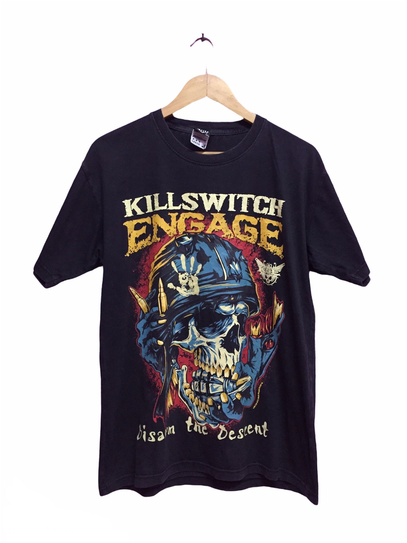 Band Tees Killswitch Engage Disarm The Descent T-Shirts Size L Size US L / EU 52-54 / 3 - 1 Thumbnail