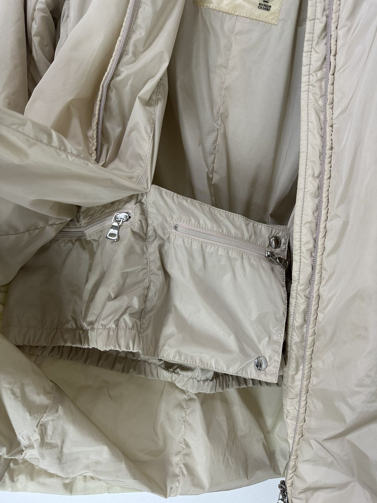 Prada Prada Nylon Jacket Hooded with Belt Padded Jacket Design Size S / US 4 / IT 40 - 14 Thumbnail