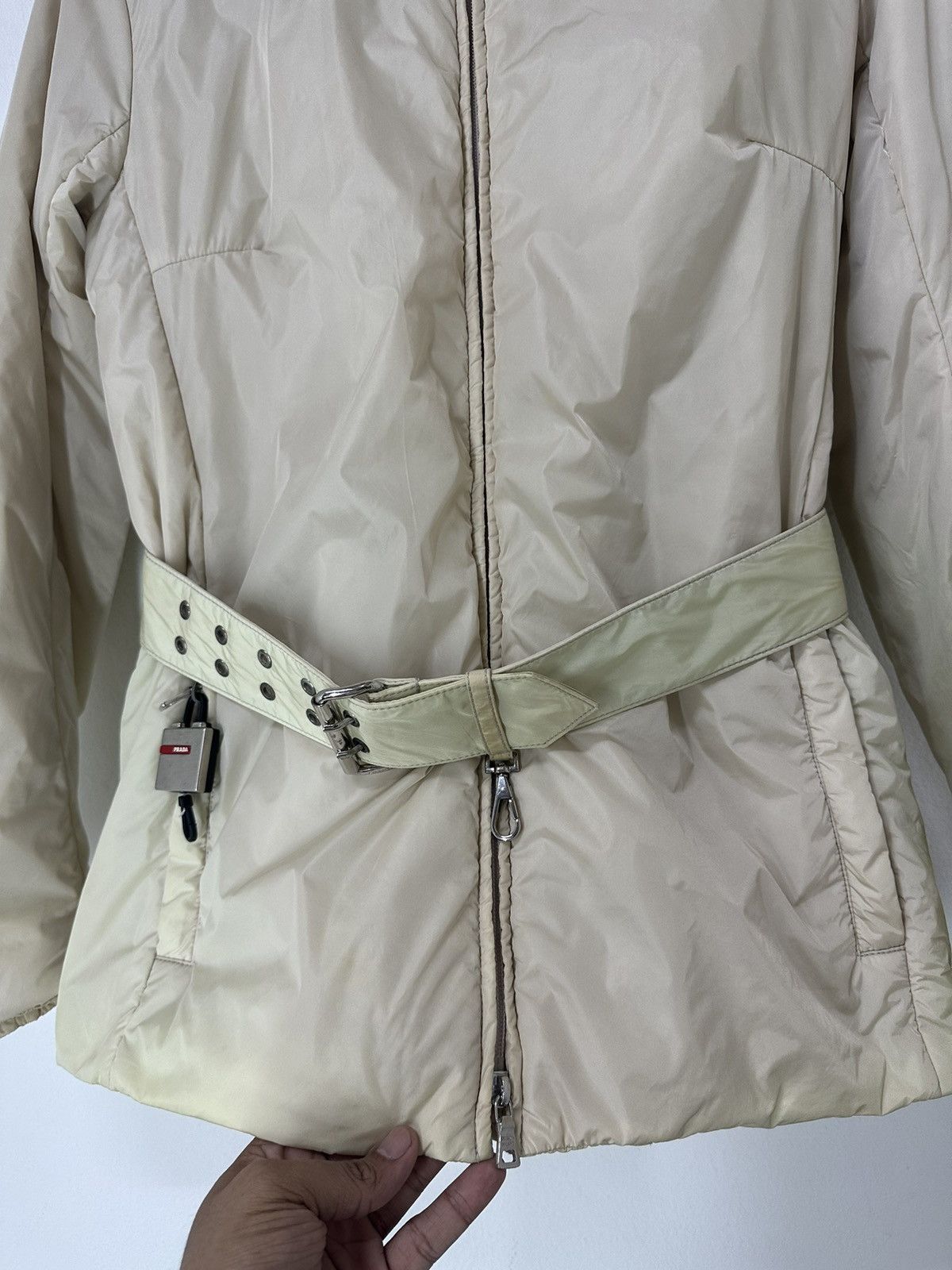 Prada Prada Nylon Jacket Hooded with Belt Padded Jacket Design Size S / US 4 / IT 40 - 10 Thumbnail