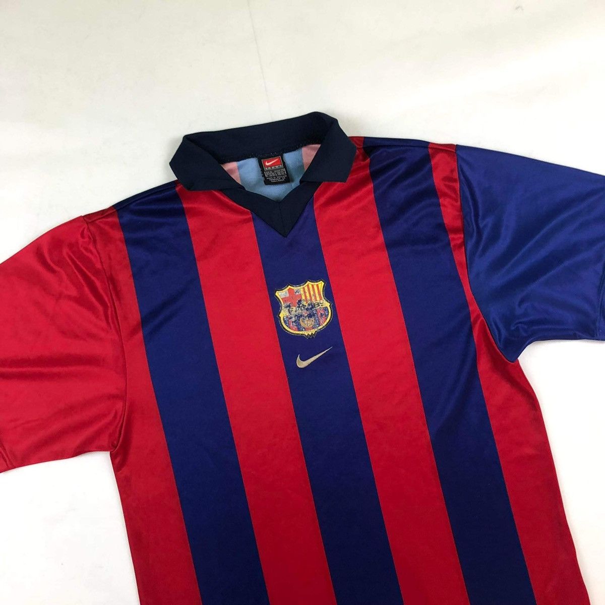 Nike Nike Barcelona Jersey soccer football shirt vintage 90s Size US M / EU 48-50 / 2 - 5 Thumbnail