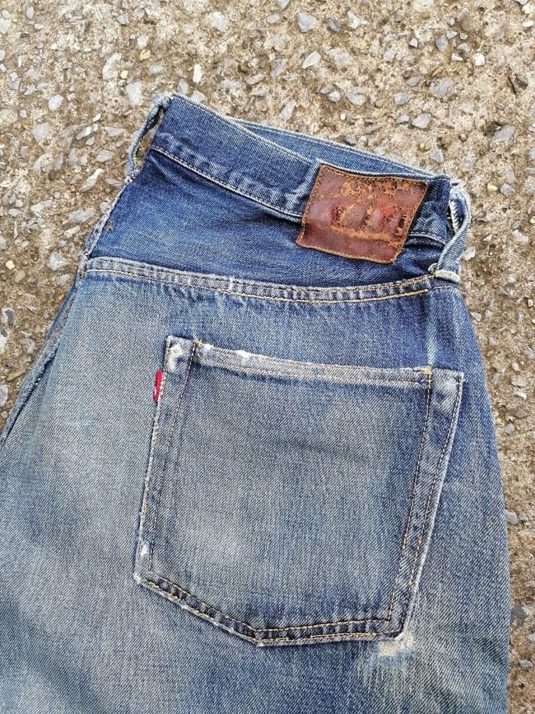 Evisu × Vintage Evisu Selvedge Distressed Denim Jeans Size US 32 / EU 48 - 6 Thumbnail