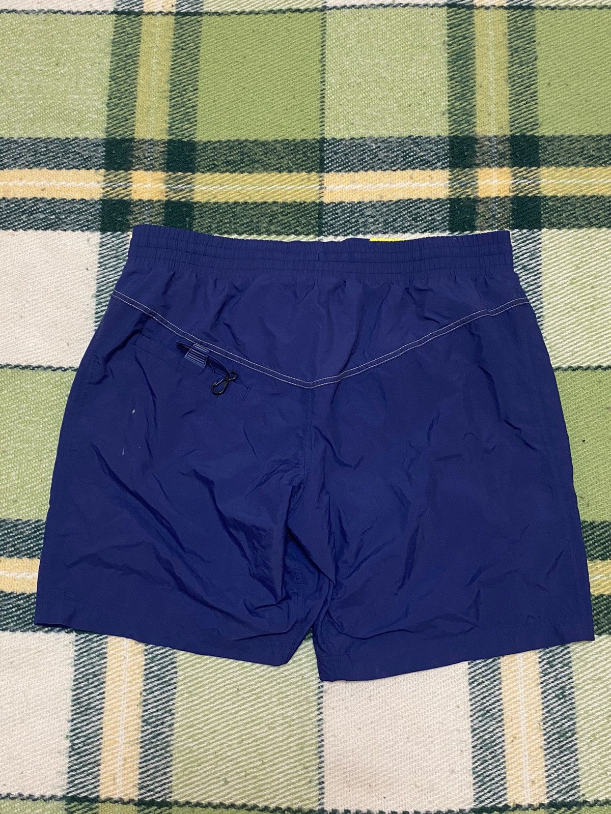 Nike Vintage Nike shorts streetwear swoosh casual y2k size M Size US 32 / EU 48 - 2 Thumbnail