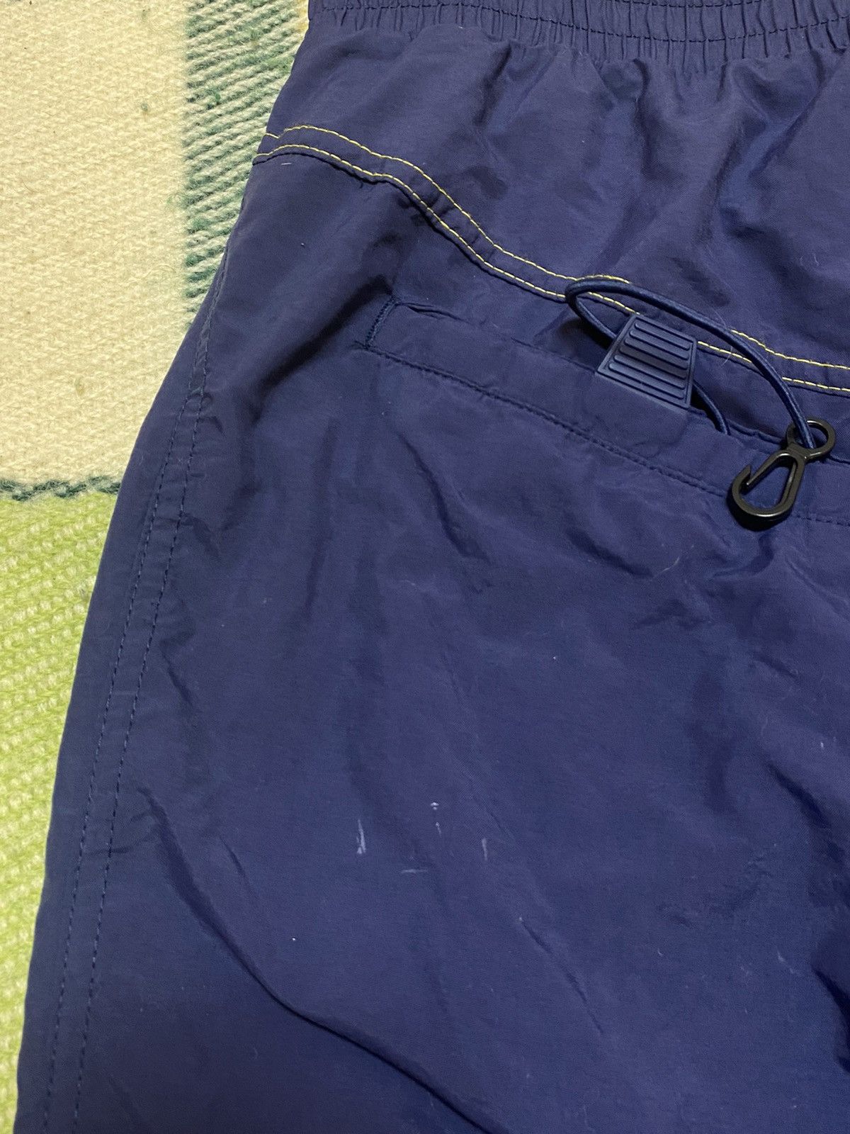 Nike Vintage Nike shorts streetwear swoosh casual y2k size M Size US 32 / EU 48 - 3 Thumbnail