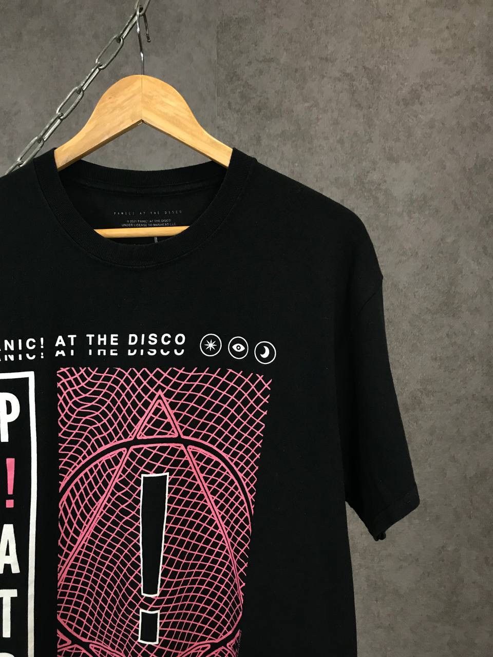 Band Tees Panic at the Disco band tee Size US L / EU 52-54 / 3 - 2 Thumbnail