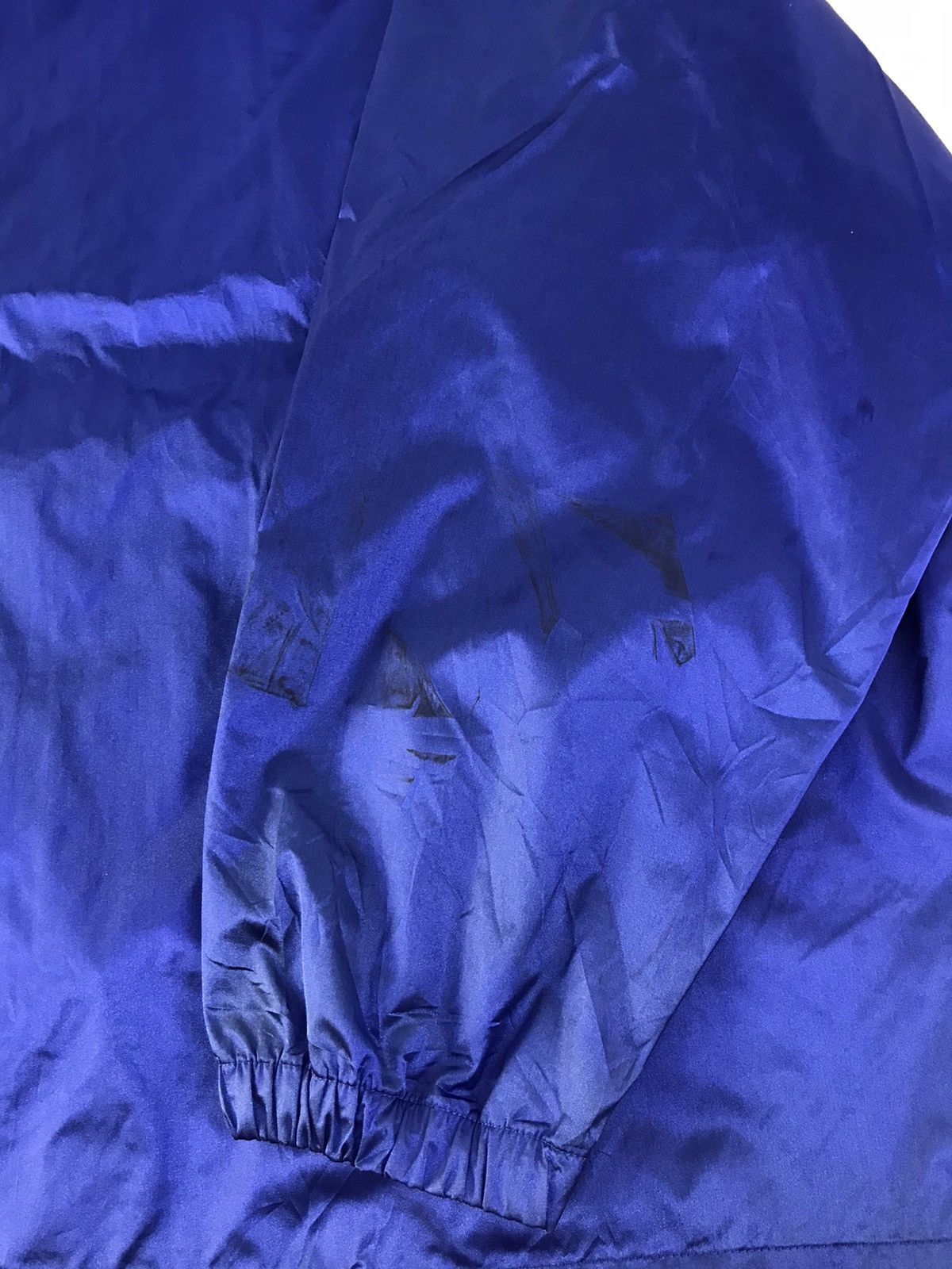 Nike Nike Swoosh Nylon Inner Windbreaker Hoodies Jacket Size US L / EU 52-54 / 3 - 14 Thumbnail