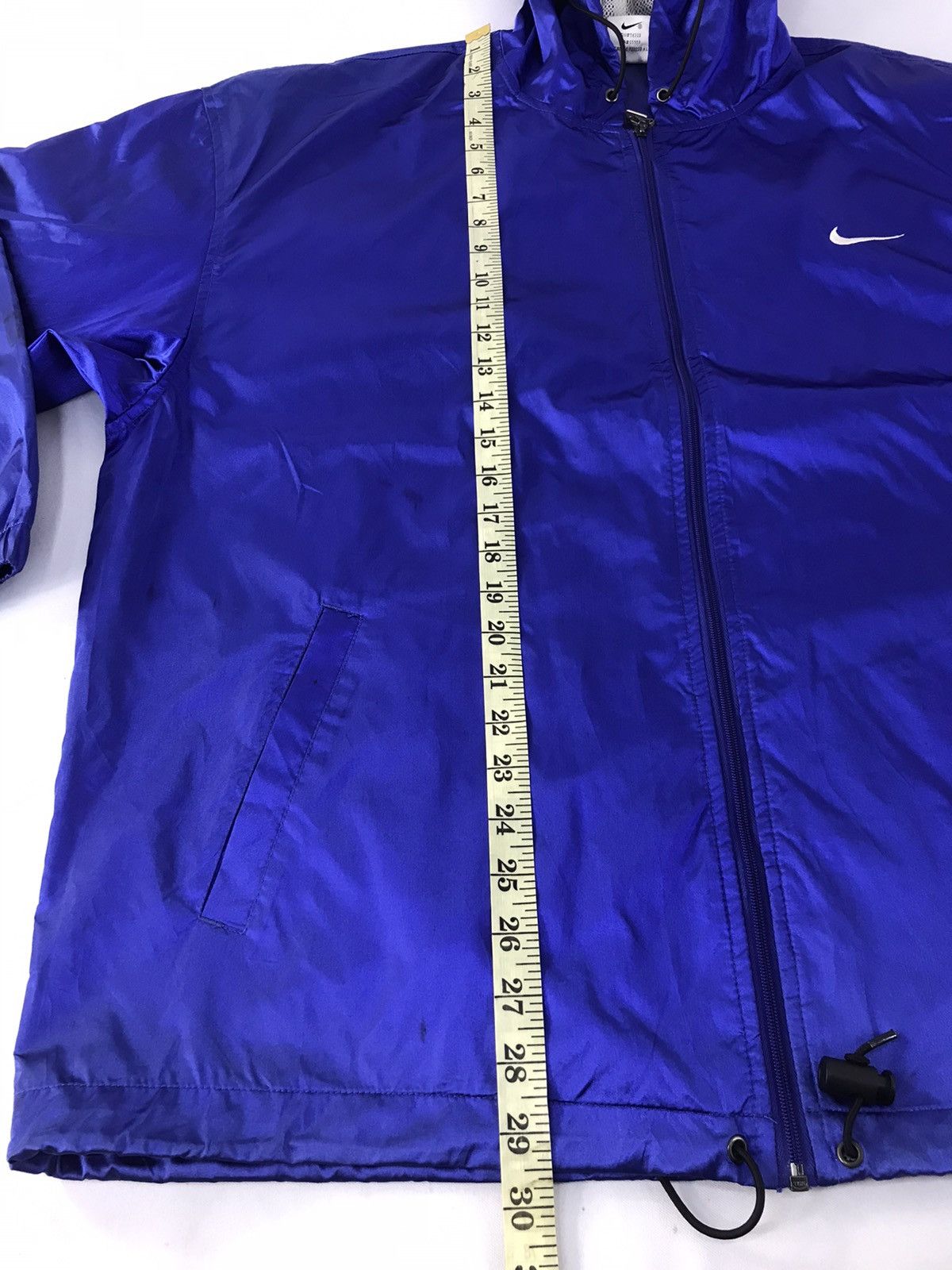 Nike Nike Swoosh Nylon Inner Windbreaker Hoodies Jacket Size US L / EU 52-54 / 3 - 12 Thumbnail