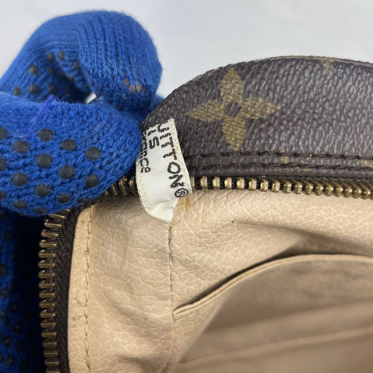 Louis Vuitton × Vintage 💥 Vintage LV Monogram Pouch Toiletry Clutch Bag Size ONE SIZE - 14 Thumbnail