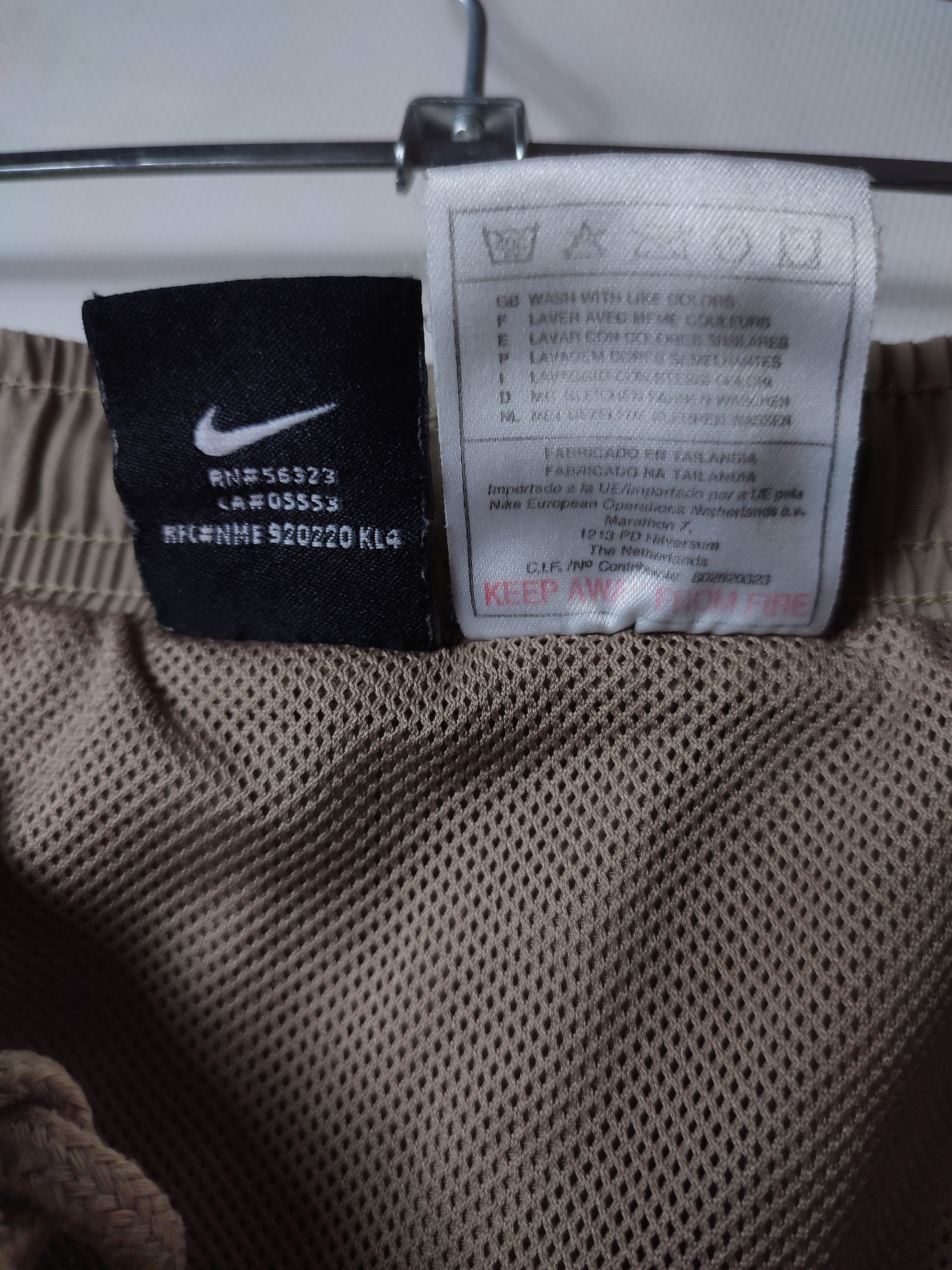 Nike Nike vintage shorts Size US 34 / EU 50 - 10 Thumbnail