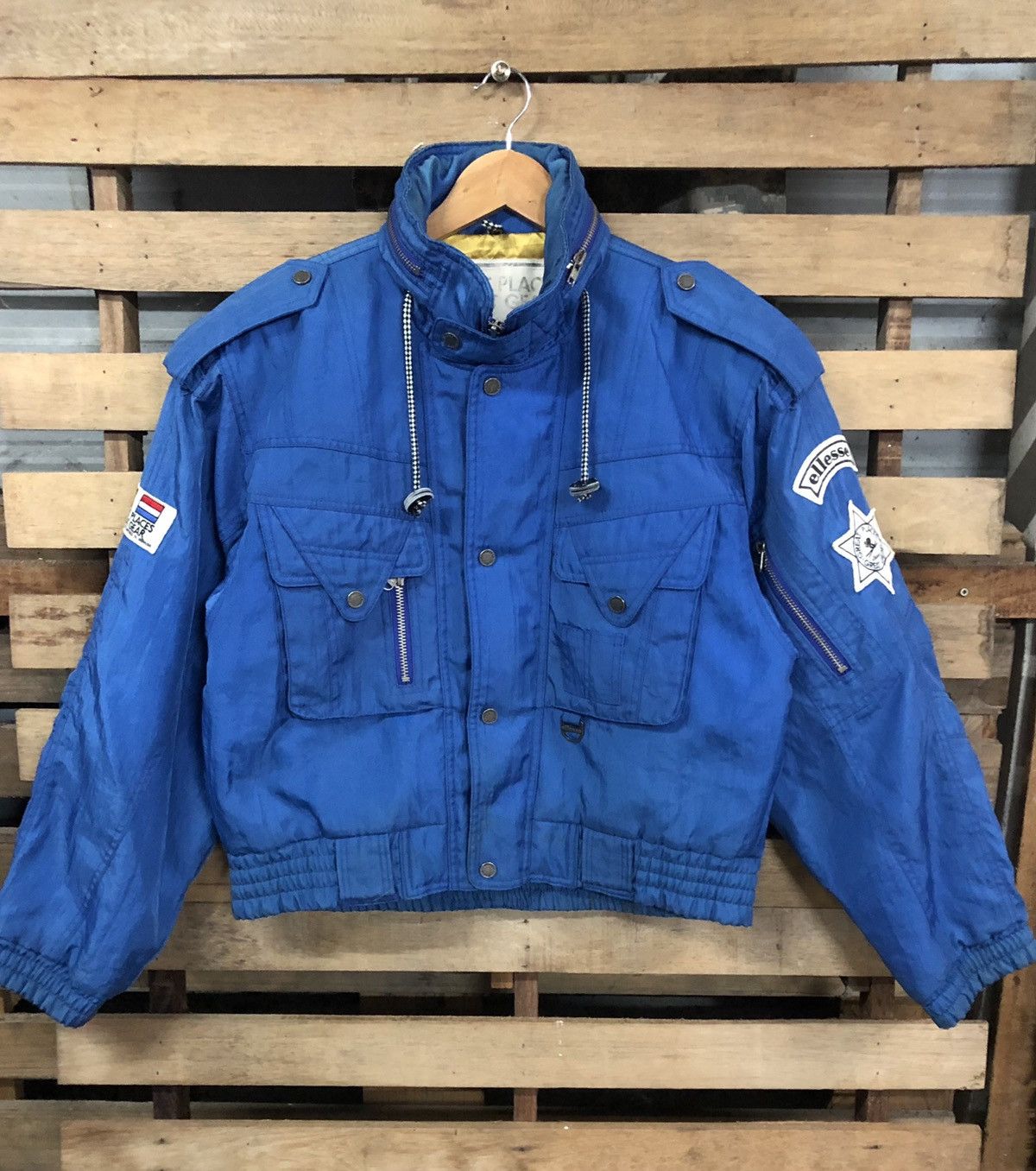Ellesse Vintage Ellesse X Goldwin Snowboard Jacket Nice Design Size US M / EU 48-50 / 2 - 1 Thumbnail