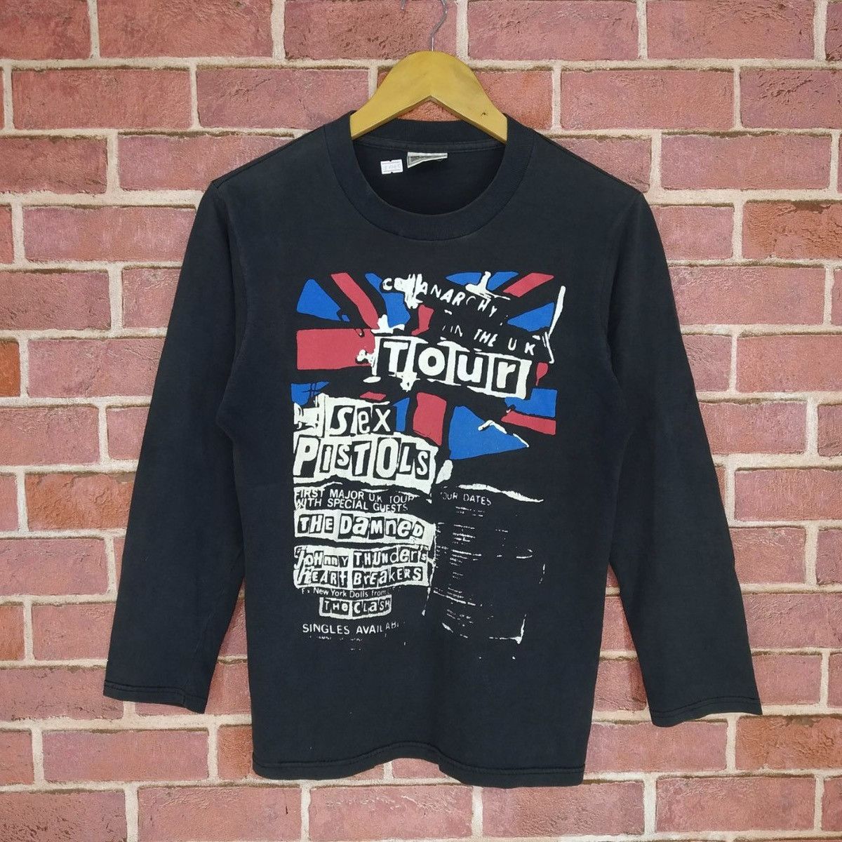 Band Tees Vintage Anarchy In The UK Tour Punk Sex Pistol The Damned Size US S / EU 44-46 / 1 - 1 Thumbnail
