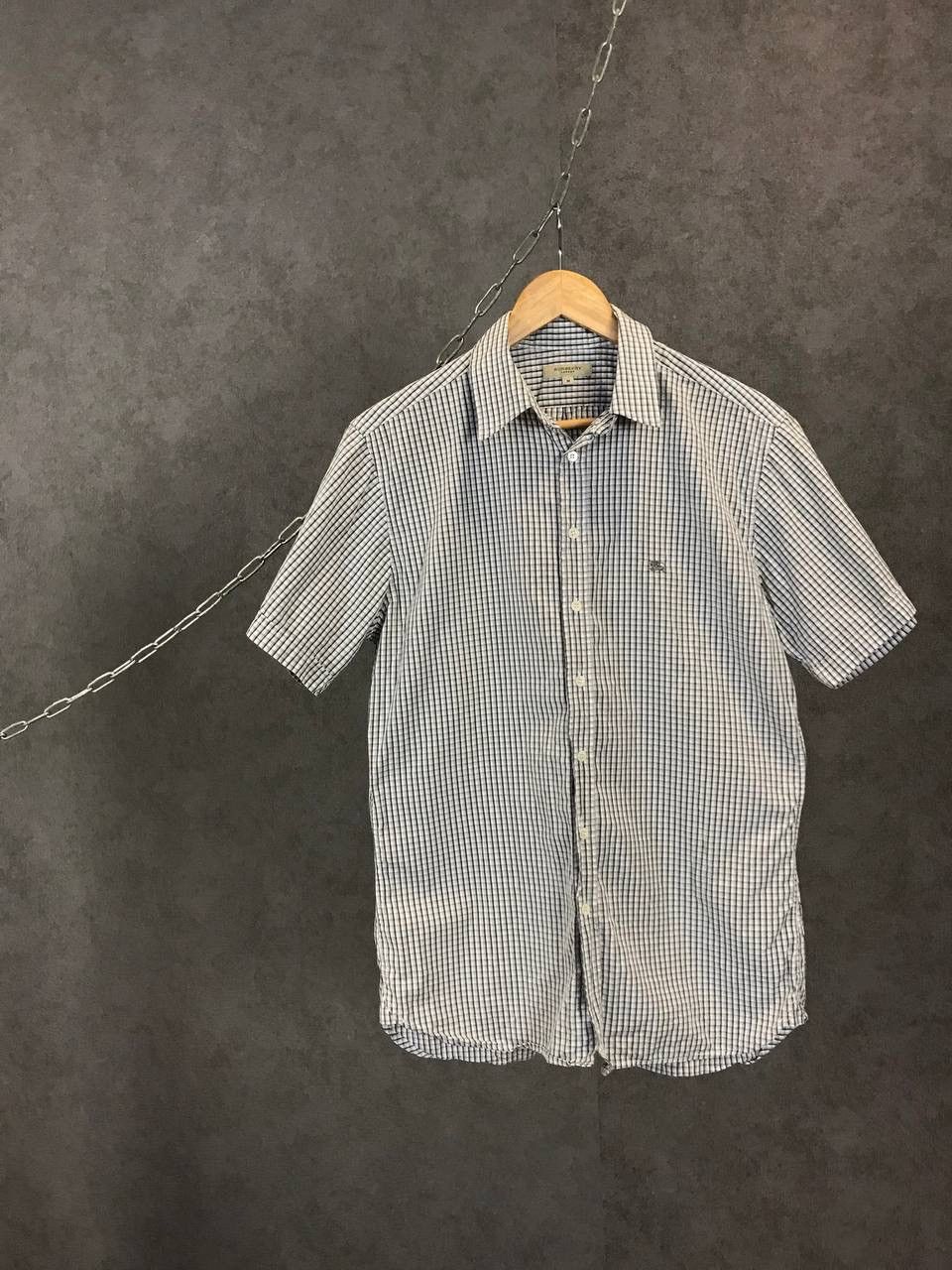 Burberry Burberry luxury small logo shirt Size US M / EU 48-50 / 2 - 1 Thumbnail