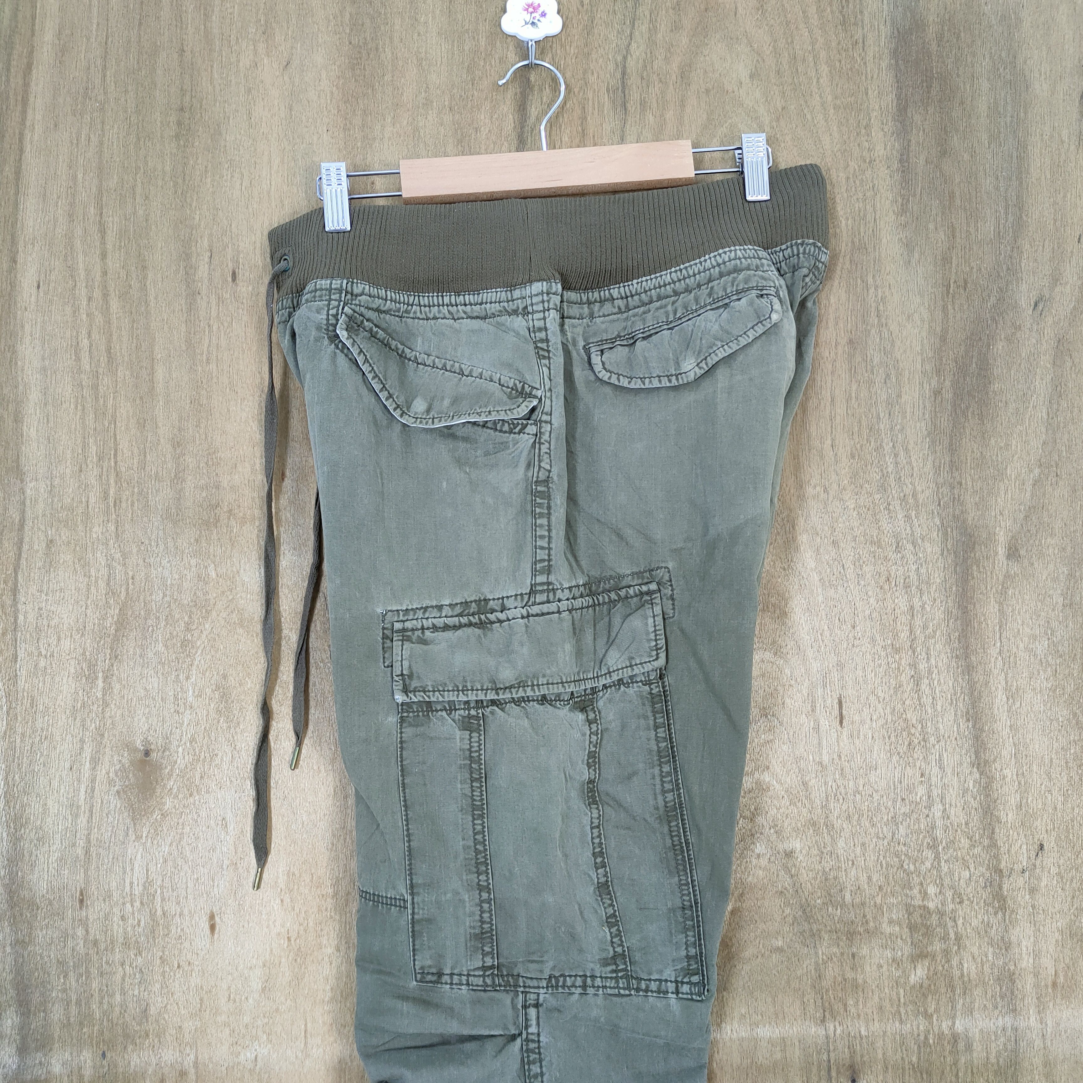 Japanese Brand VINTAGE GOA SPRING WAIST FADED CARGO PANTS Size US 32 / EU 48 - 13 Thumbnail