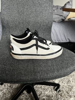 North face hot sale vans white