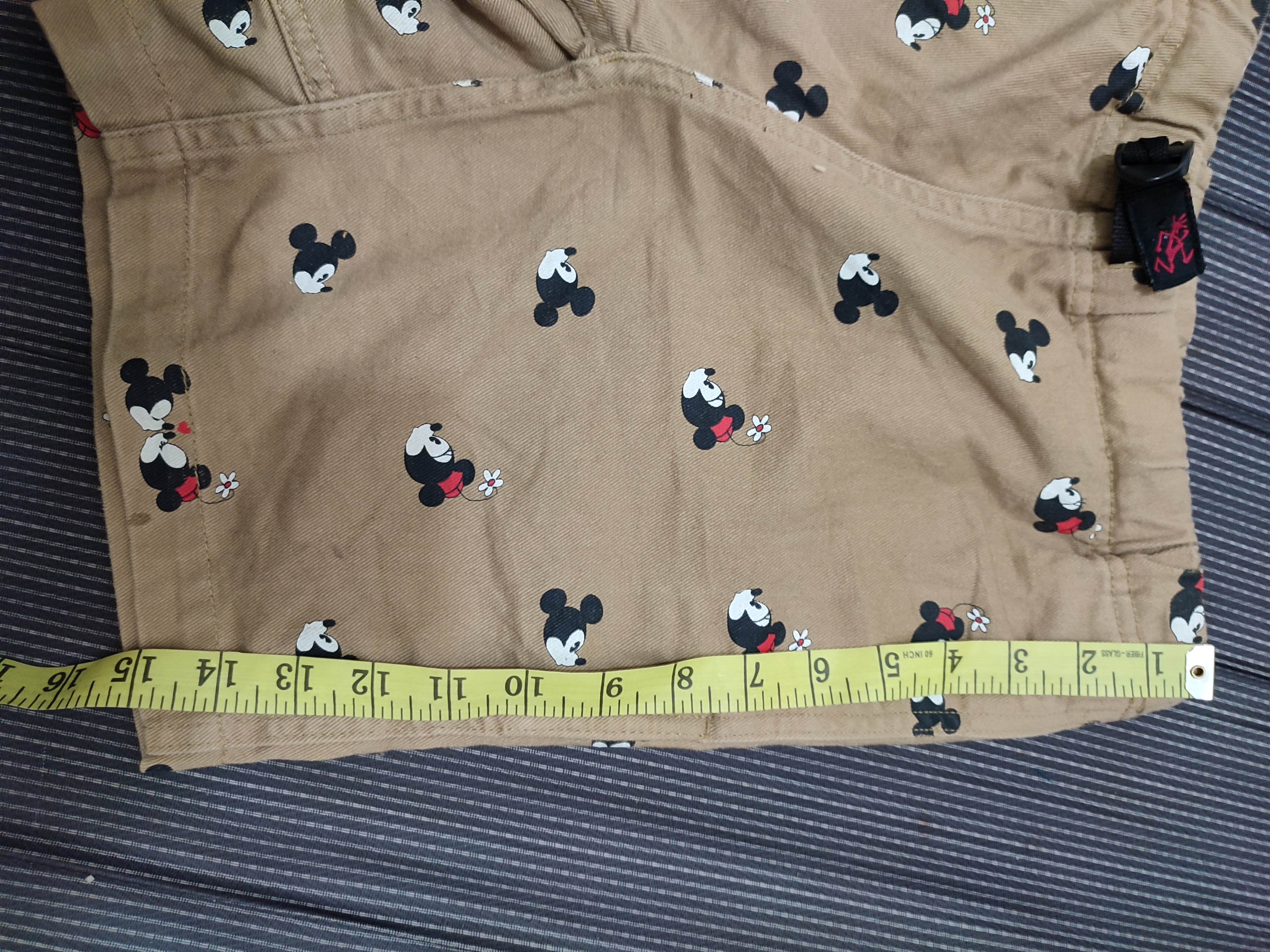 Disney × Gramicci 🔥Rare!!! Gramicci x Disney Fullprint Mickey Short pants Size US 28 / EU 44 - 12 Thumbnail