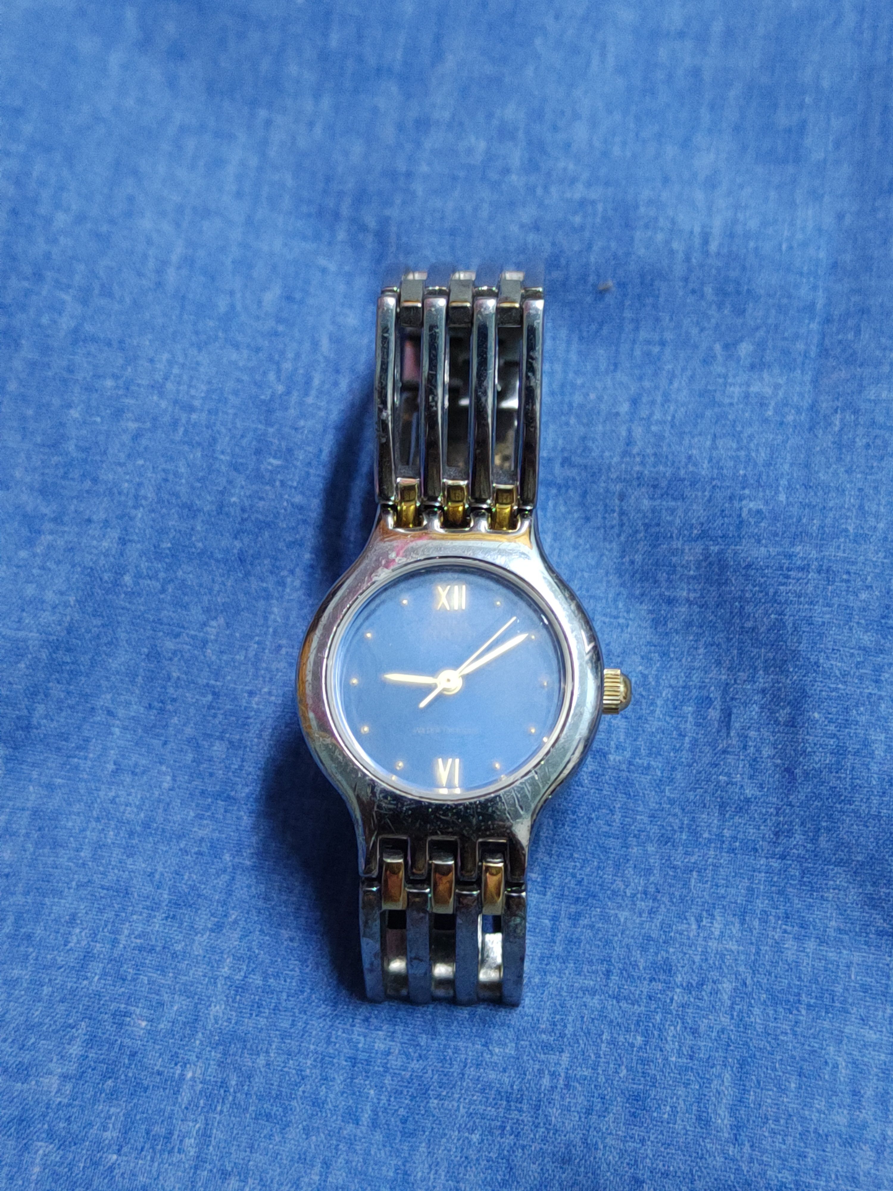 Anne Klein × Vintage Anne Klein II-Quartz Silver vintage ladies Watch #J063S Size ONE SIZE - 1 Thumbnail