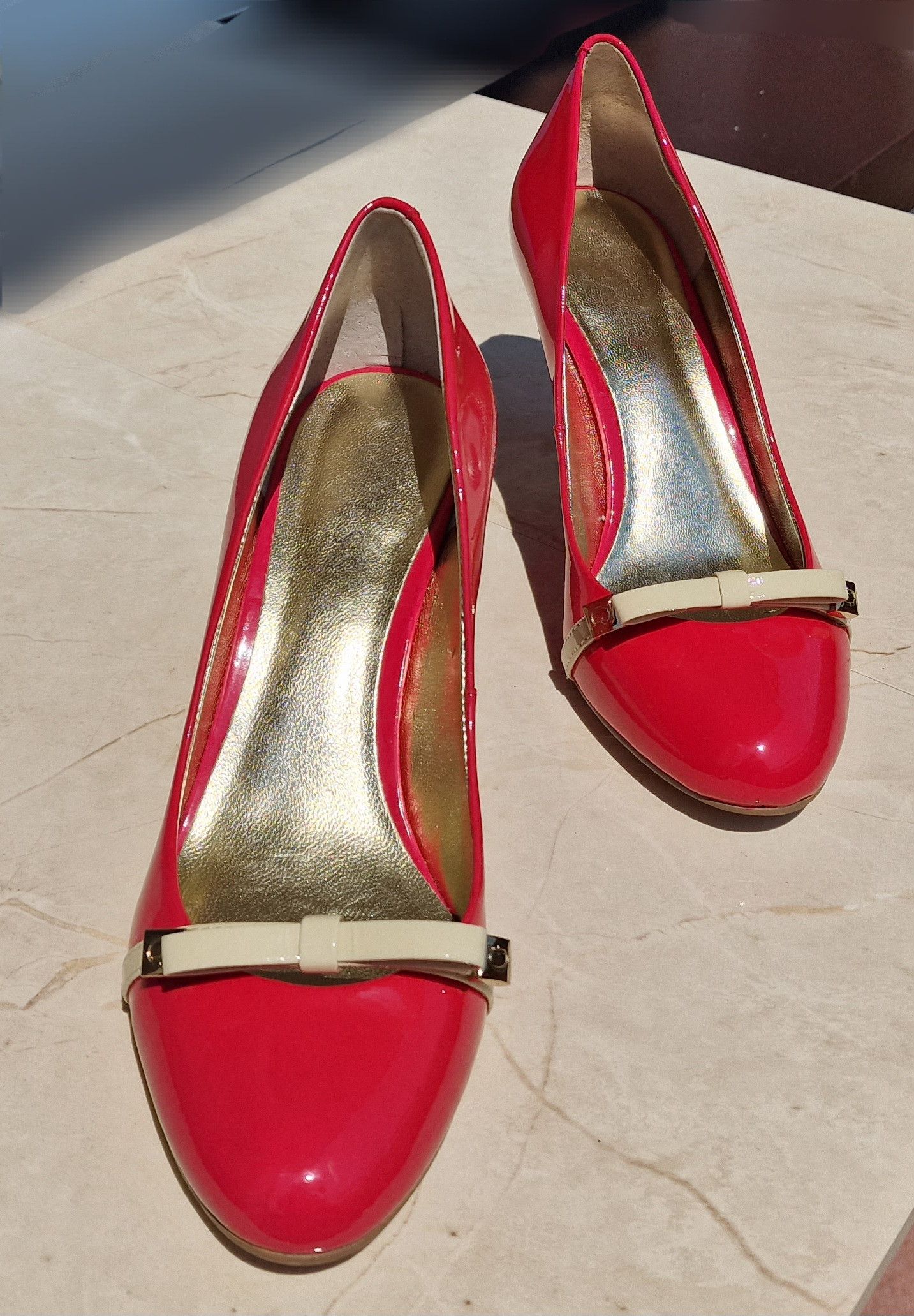 Guess GUESS pink fuchsia patent leather stiletto heels 38 7,5 Size US 8 / IT 38 - 5 Thumbnail