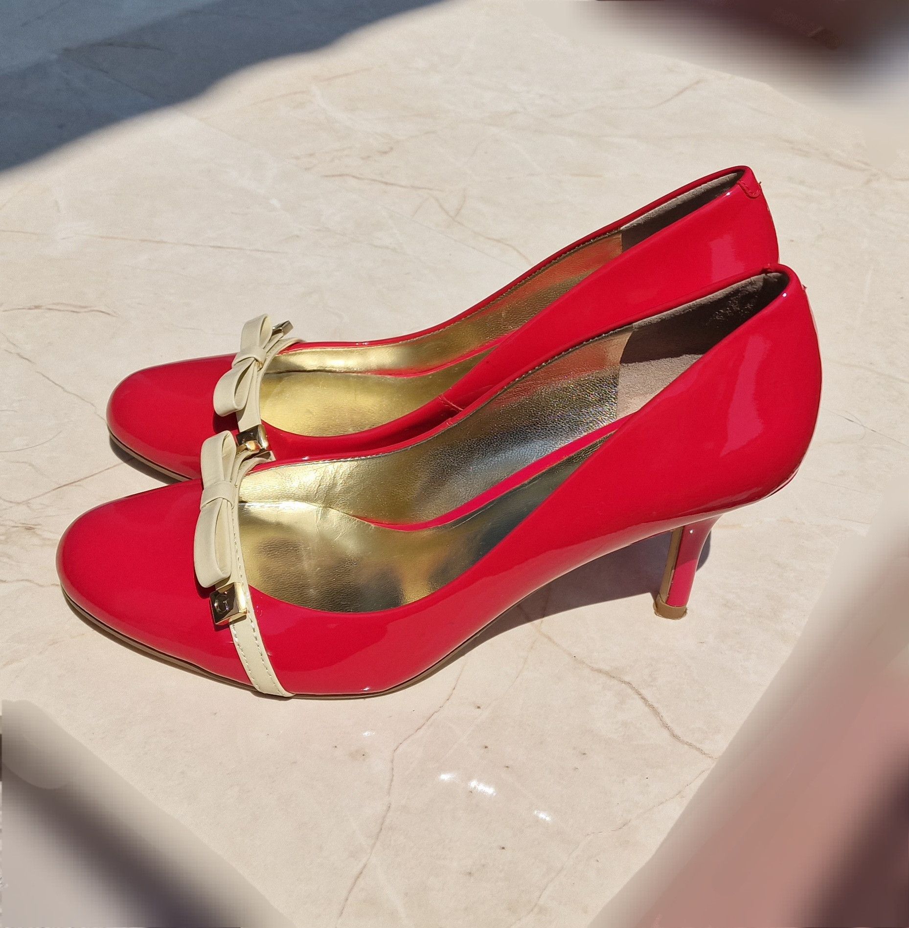 Guess GUESS pink fuchsia patent leather stiletto heels 38 7,5 Size US 8 / IT 38 - 9 Thumbnail