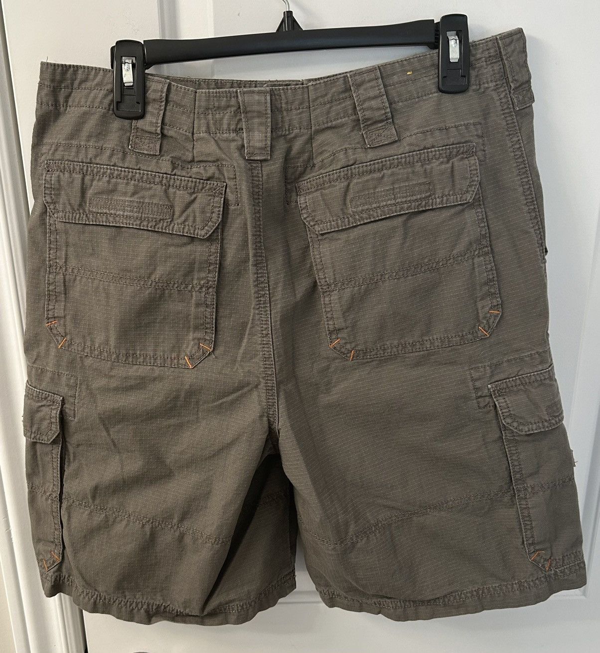 Cabelas Cabela’s Mens Light Grey Cargo Shorts - Size 34 Size US 34 / EU 50 - 6 Thumbnail
