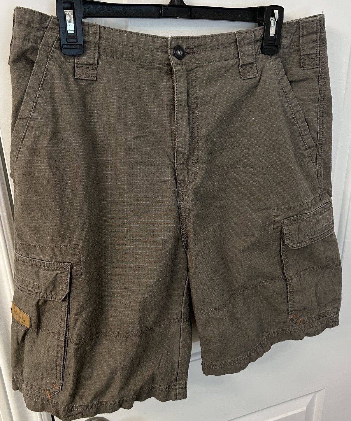 Cabelas Cabela’s Mens Light Grey Cargo Shorts - Size 34 Size US 34 / EU 50 - 2 Thumbnail