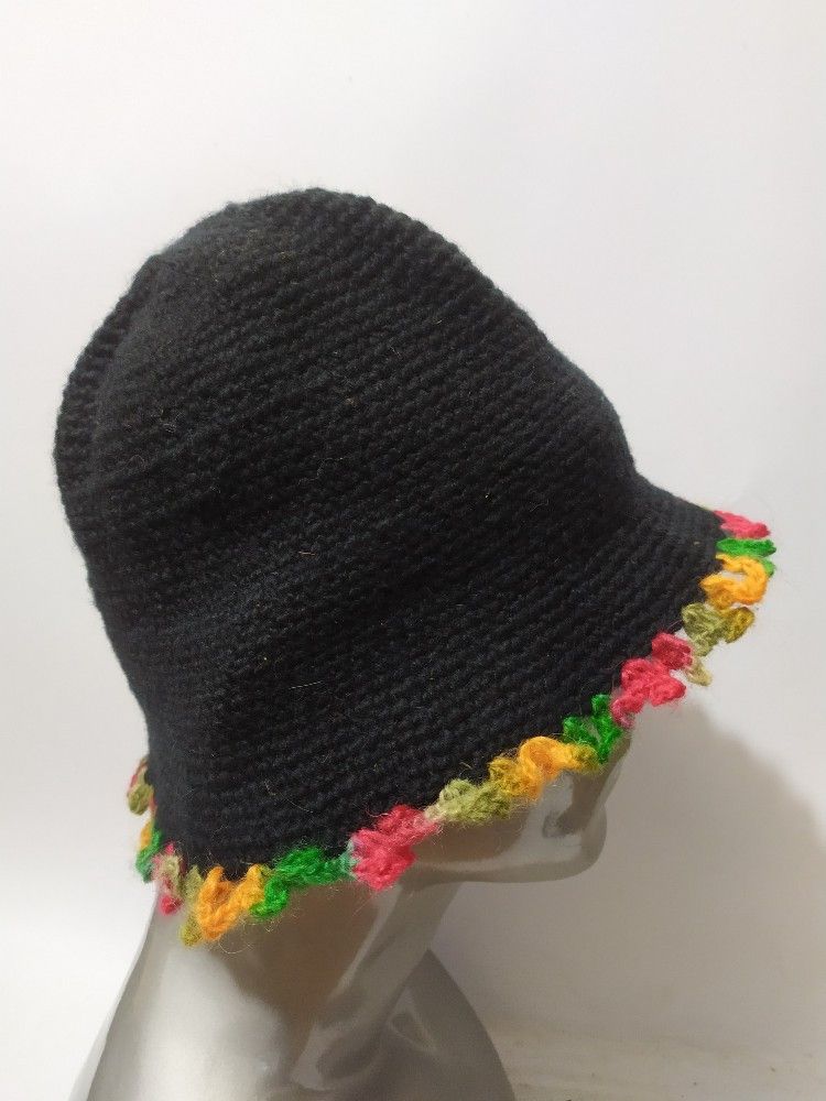 Japanese Brand 🔥Naraon Japan Bucket Hats nice multicolour design Size ONE SIZE - 3 Thumbnail