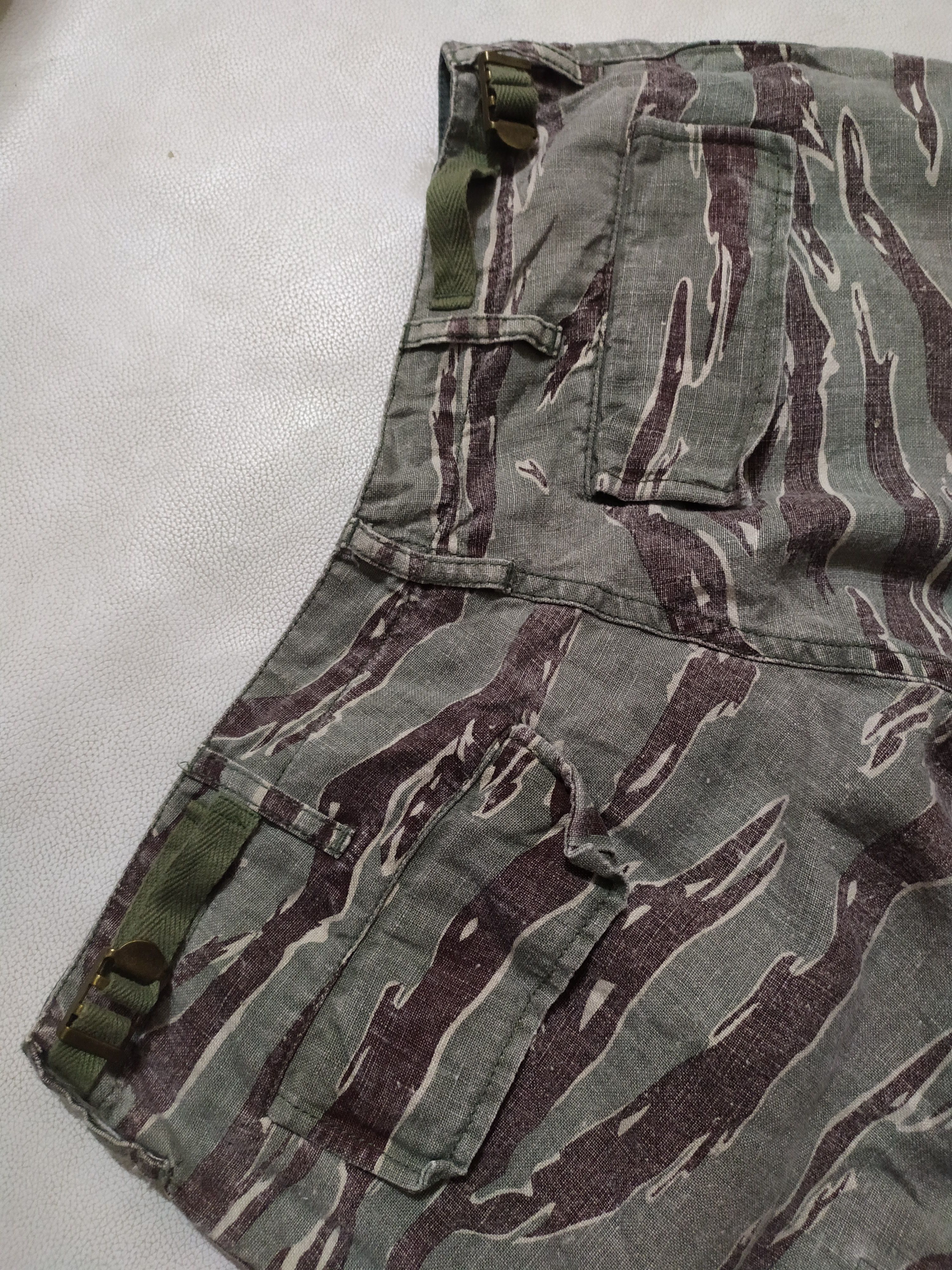 United Arrows 🔥United Arrow Tiger Camo Linen Cargo Pants Pink Label Size US 30 / EU 46 - 10 Thumbnail