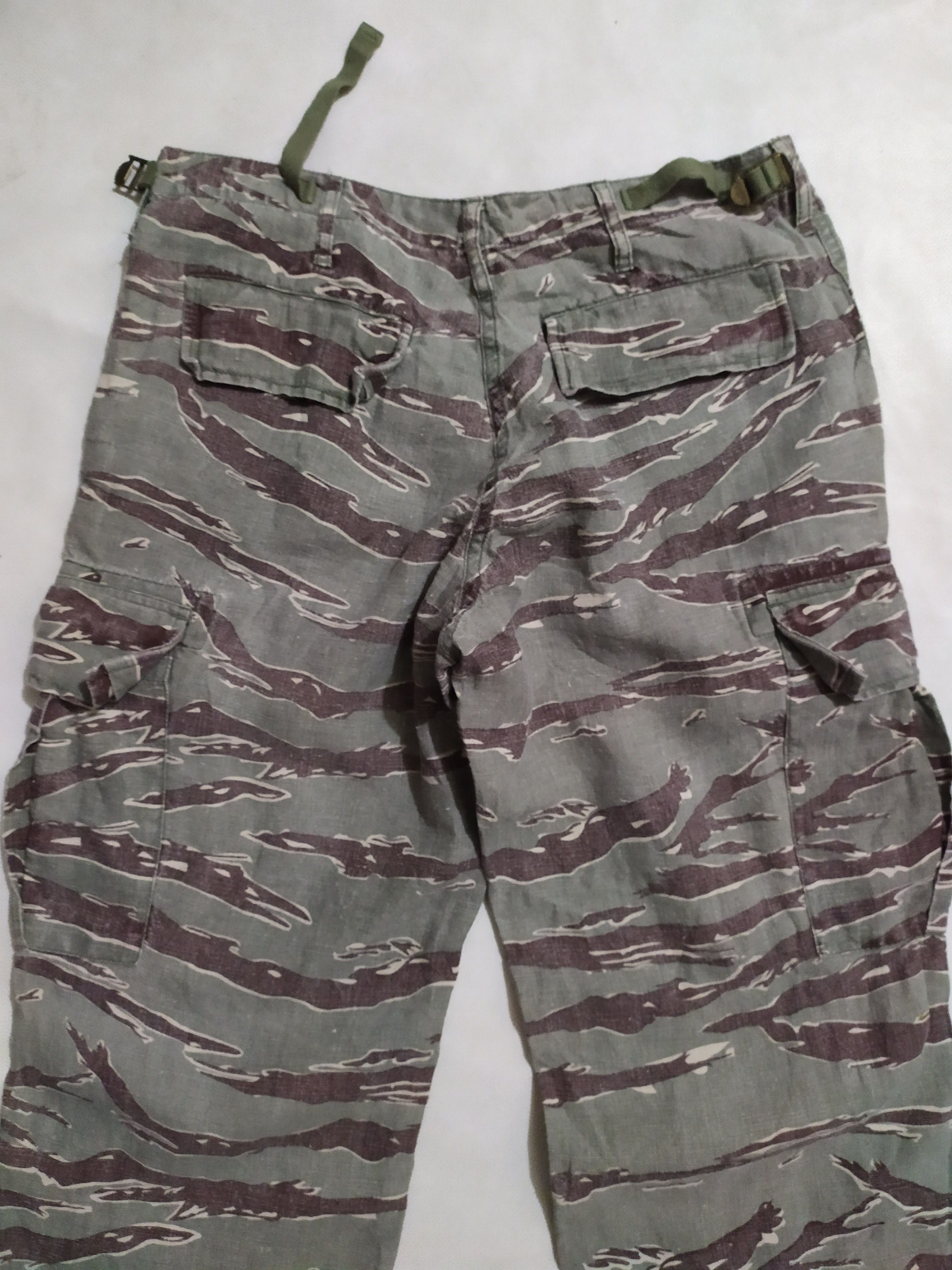 United Arrows 🔥United Arrow Tiger Camo Linen Cargo Pants Pink Label Size US 30 / EU 46 - 8 Thumbnail