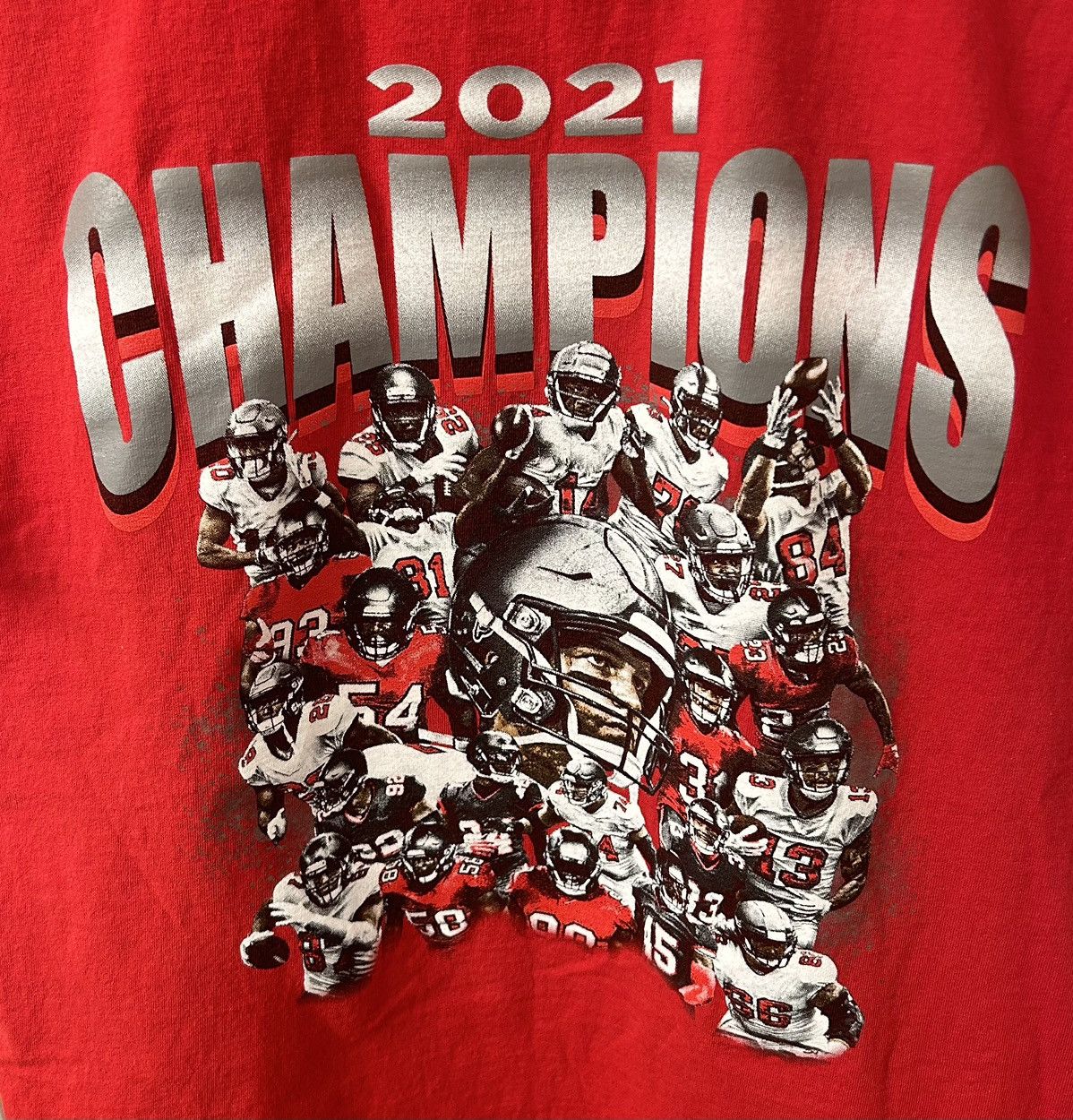 NFL Tom Brady/Tampa Bay Buccaneers 2021 Champions Mens T-shirt Size US M / EU 48-50 / 2 - 3 Thumbnail