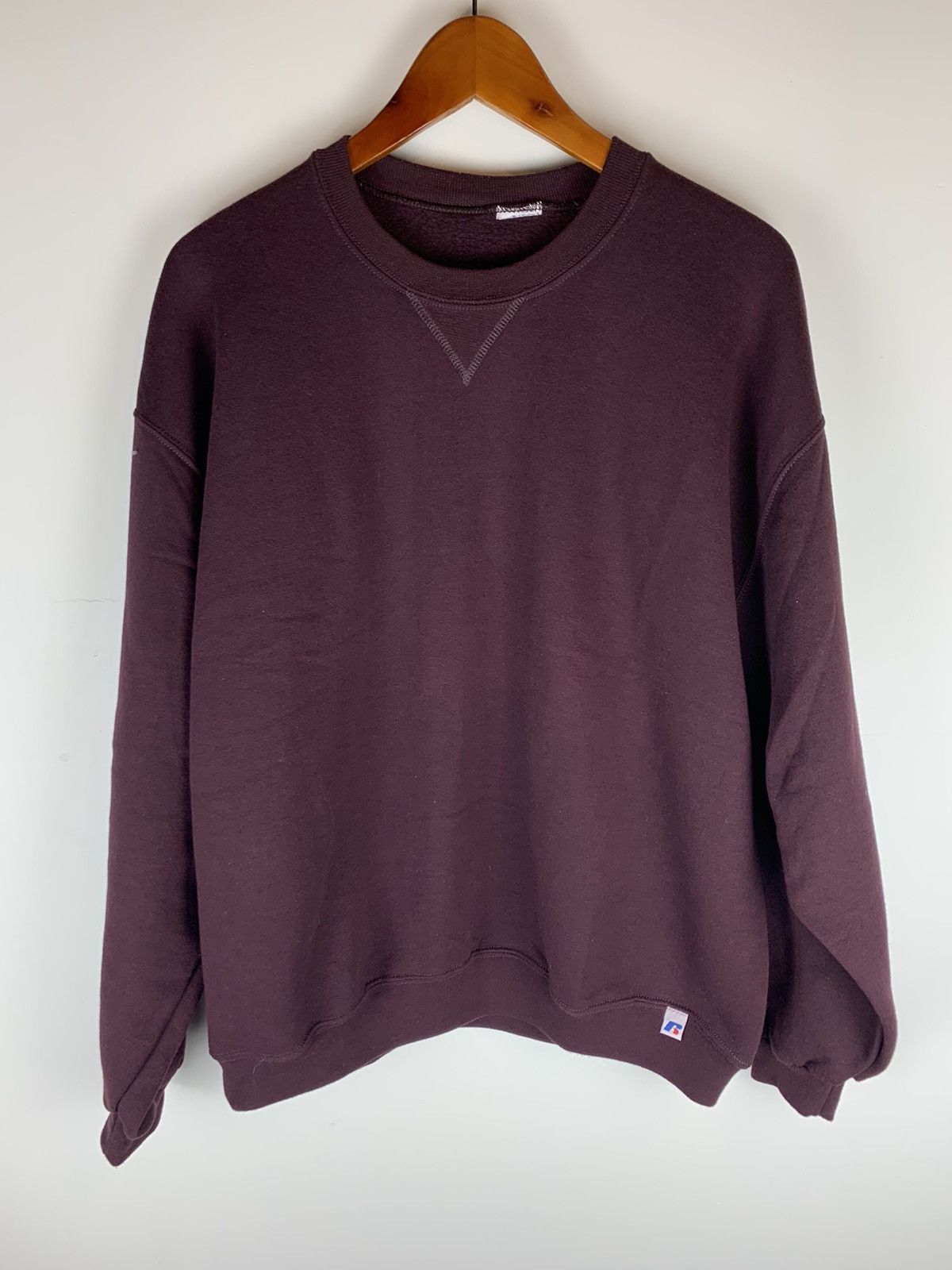Russell Athletic Vintage russel athletic maroon crewneck Size US XL / EU 56 / 4 - 1 Thumbnail