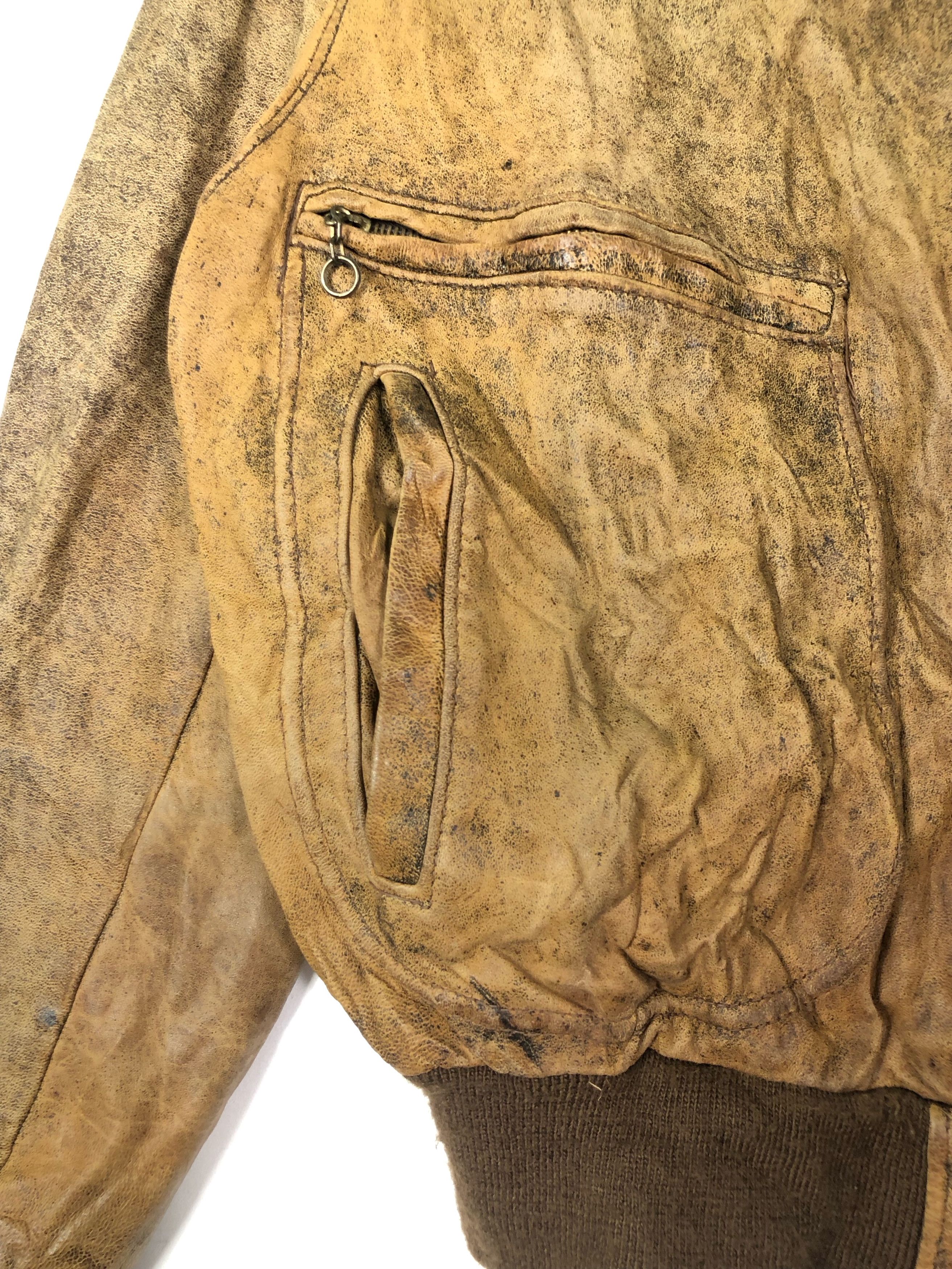Schott VINTAGE 90’S SCHOTT FLIGHT LEATHER JACKET IN SIZE 44 Size US L / EU 52-54 / 3 - 7 Thumbnail