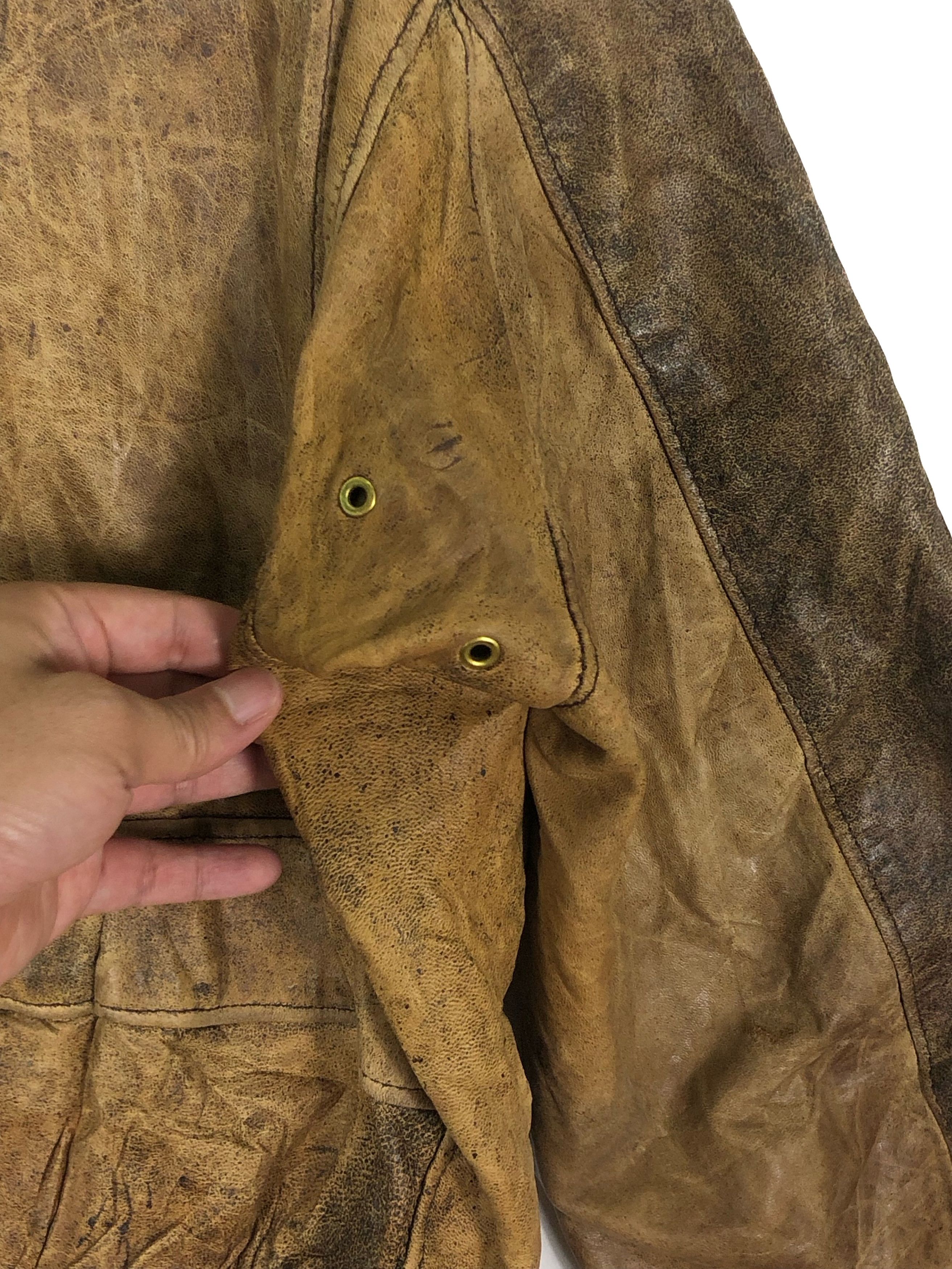 Schott VINTAGE 90’S SCHOTT FLIGHT LEATHER JACKET IN SIZE 44 Size US L / EU 52-54 / 3 - 10 Thumbnail